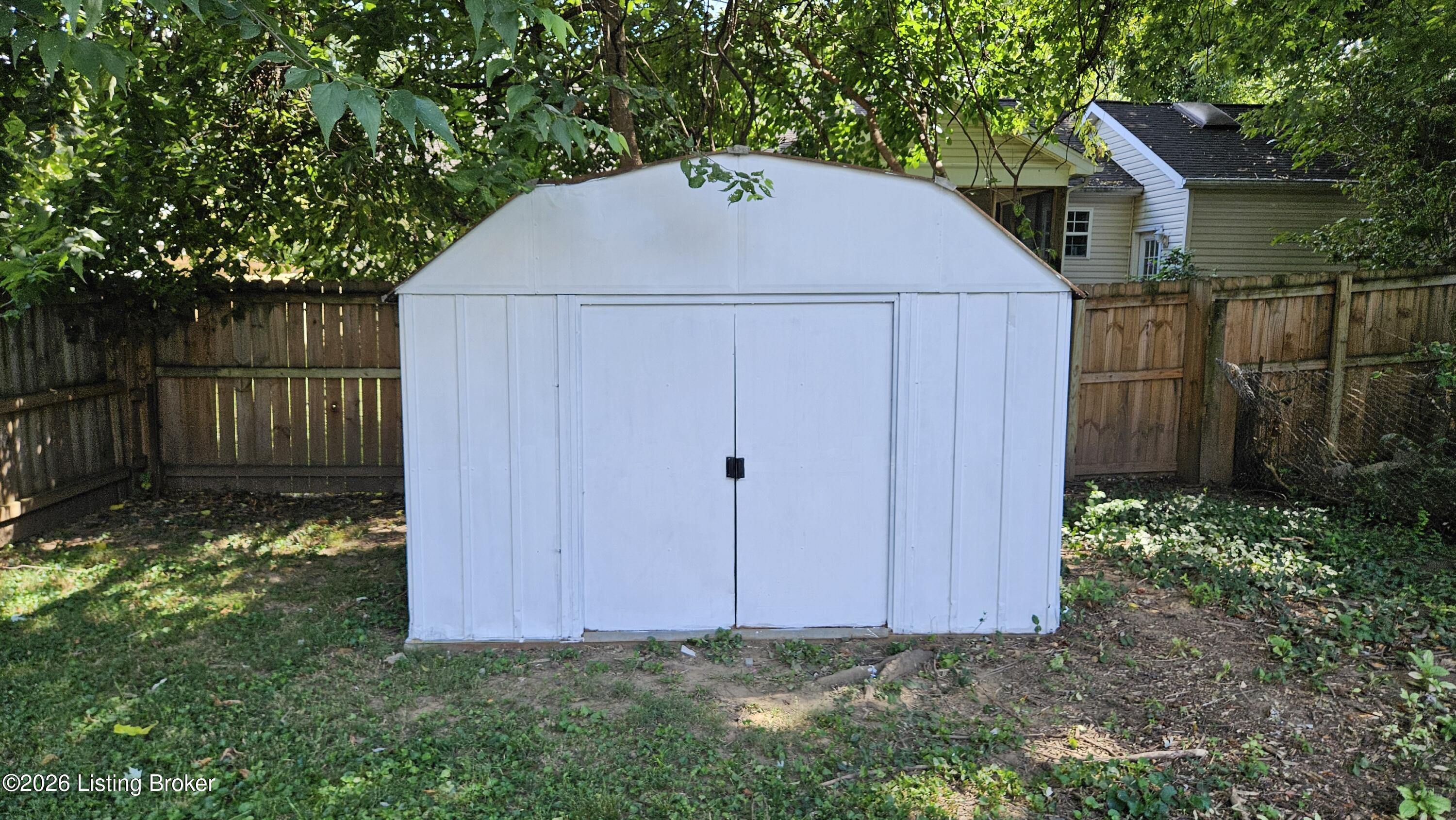 1004 Dixon Ave Property Photo 48