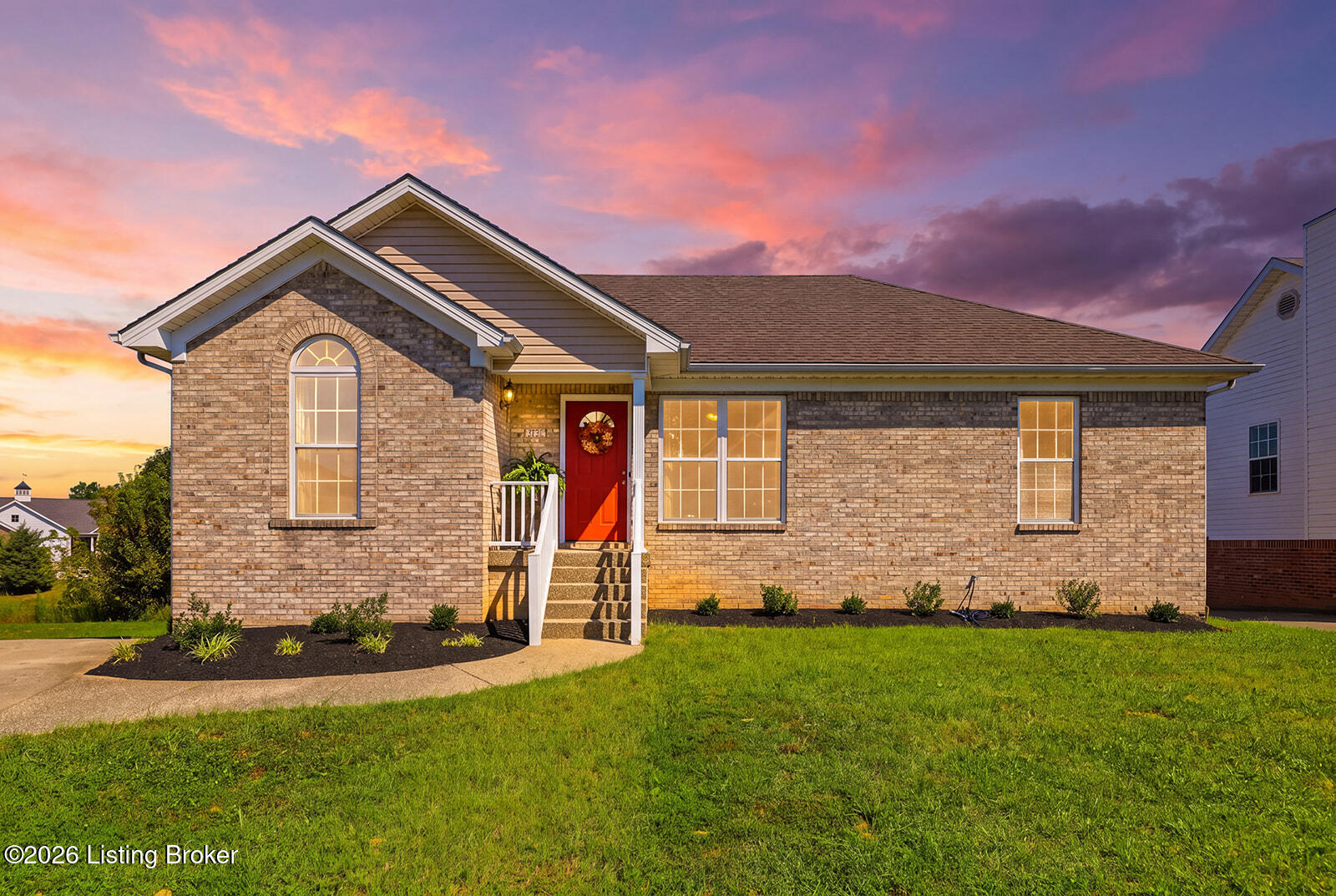 3223 Squire Cir