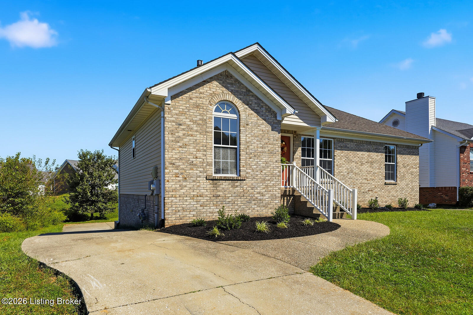 3223 Squire Cir Property Photo 3