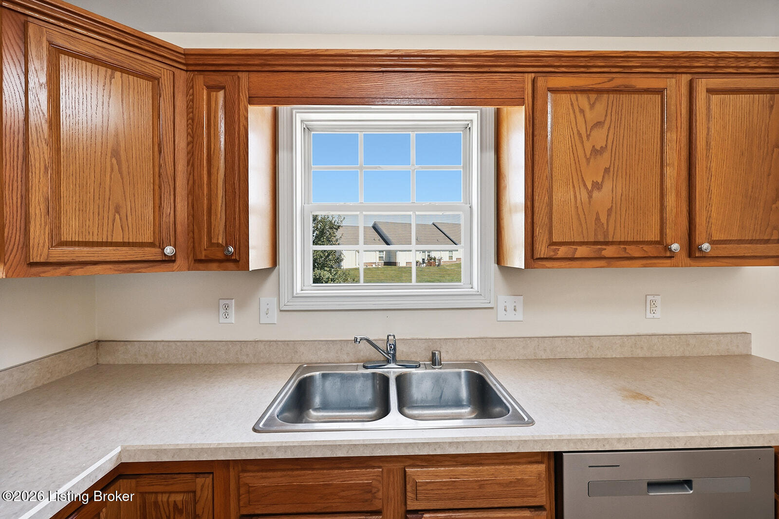 3223 Squire Cir Property Photo 33