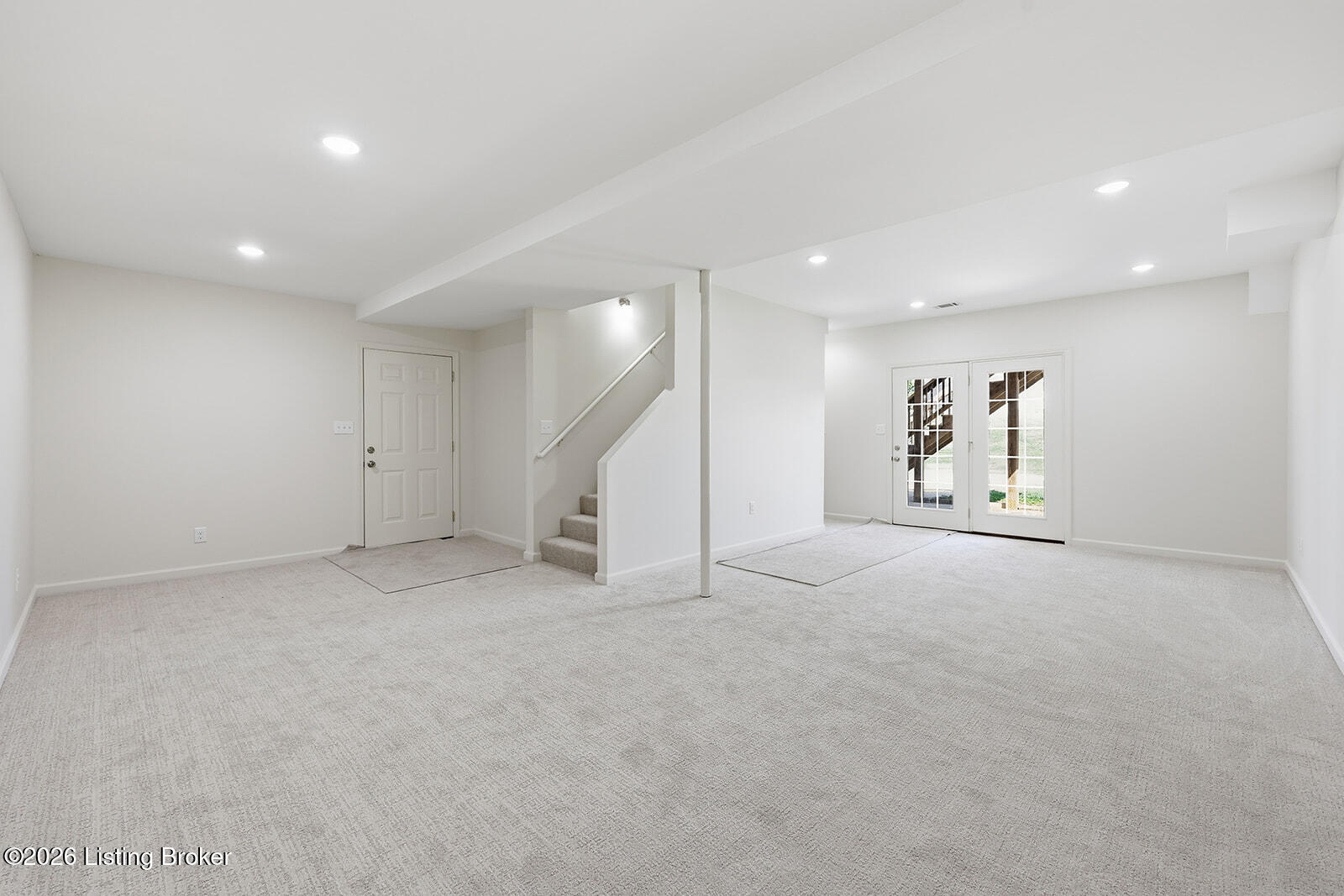 3223 Squire Cir Property Photo 36