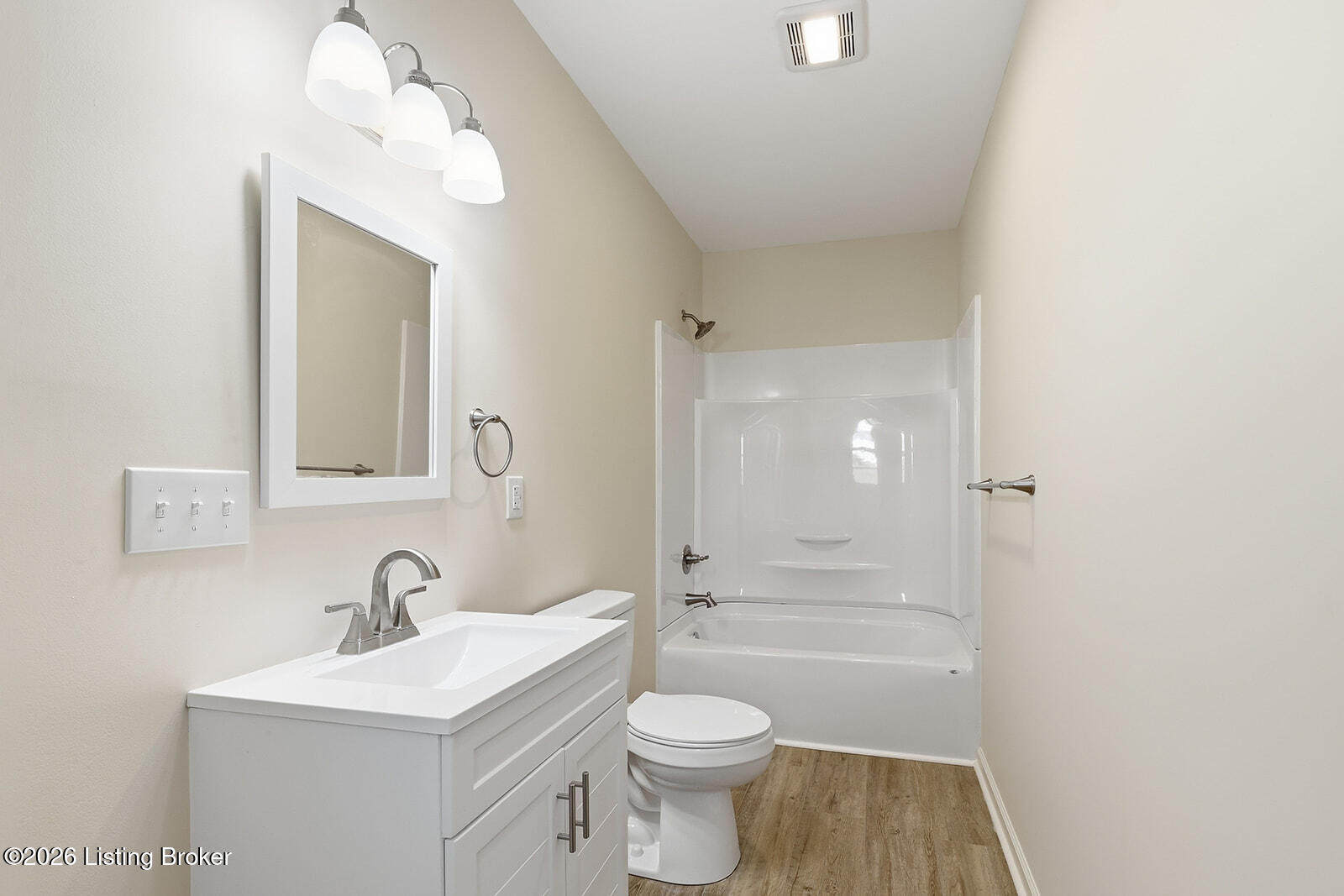 3223 Squire Cir Property Photo 38