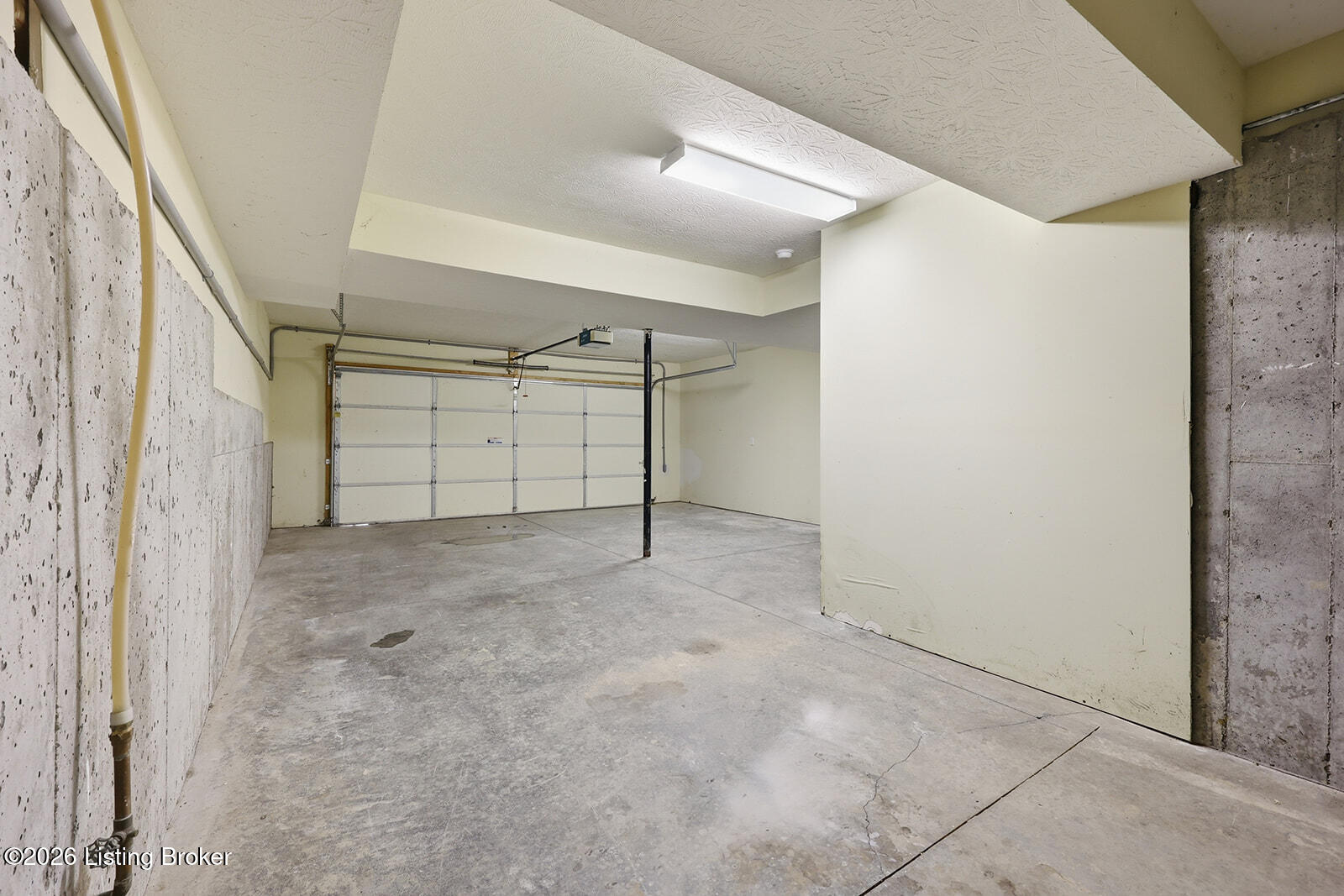 3223 Squire Cir Property Photo 46