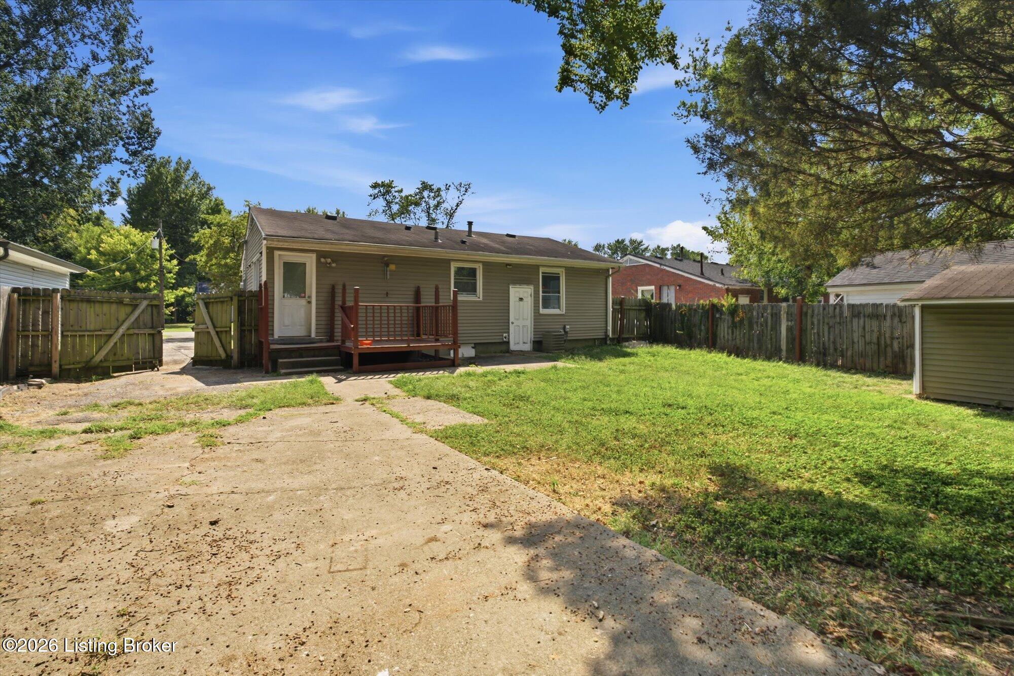 5003 Red Oak Ln Property Photo 15