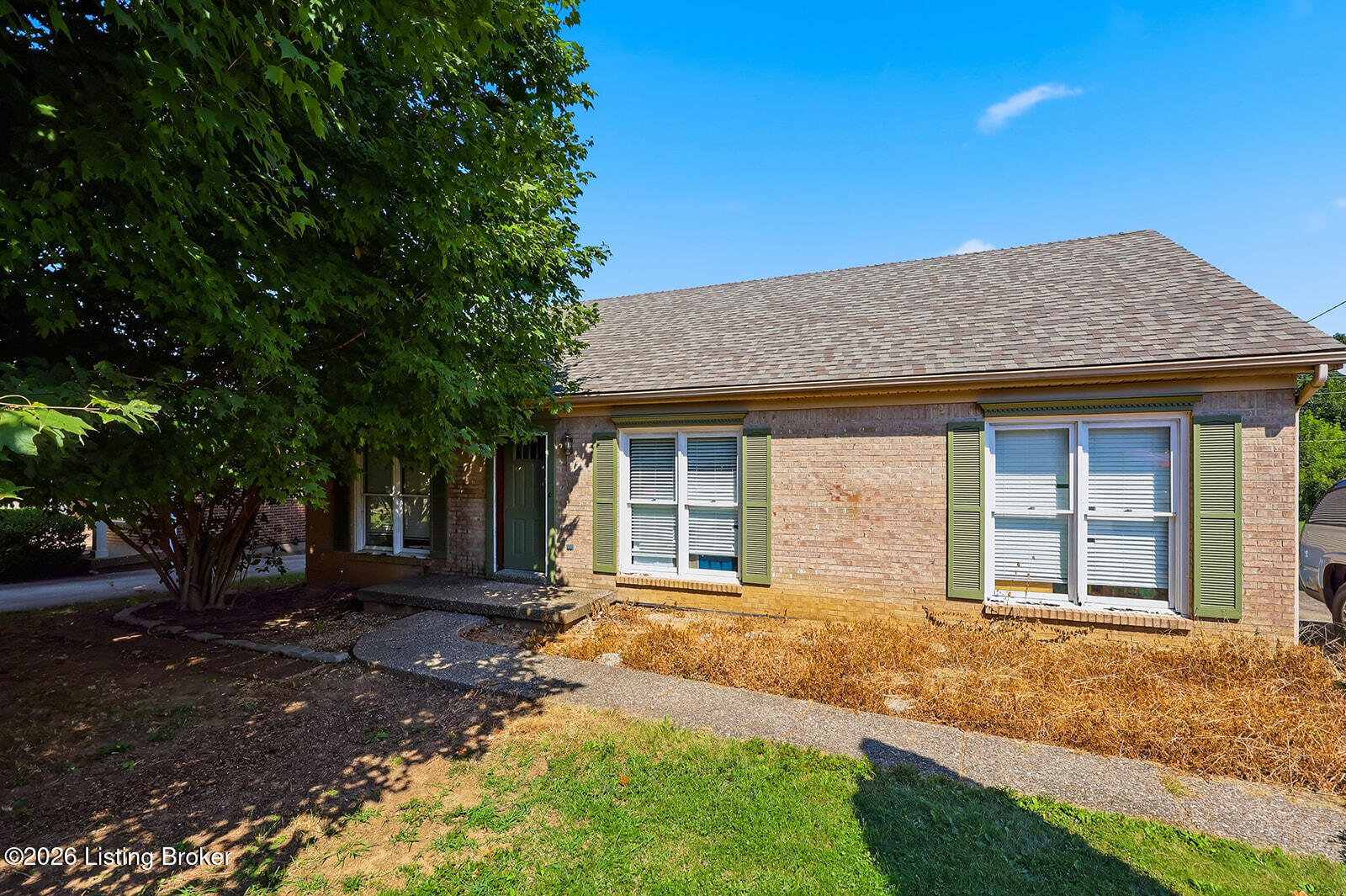 1222 Shepard Way Property Photo 2