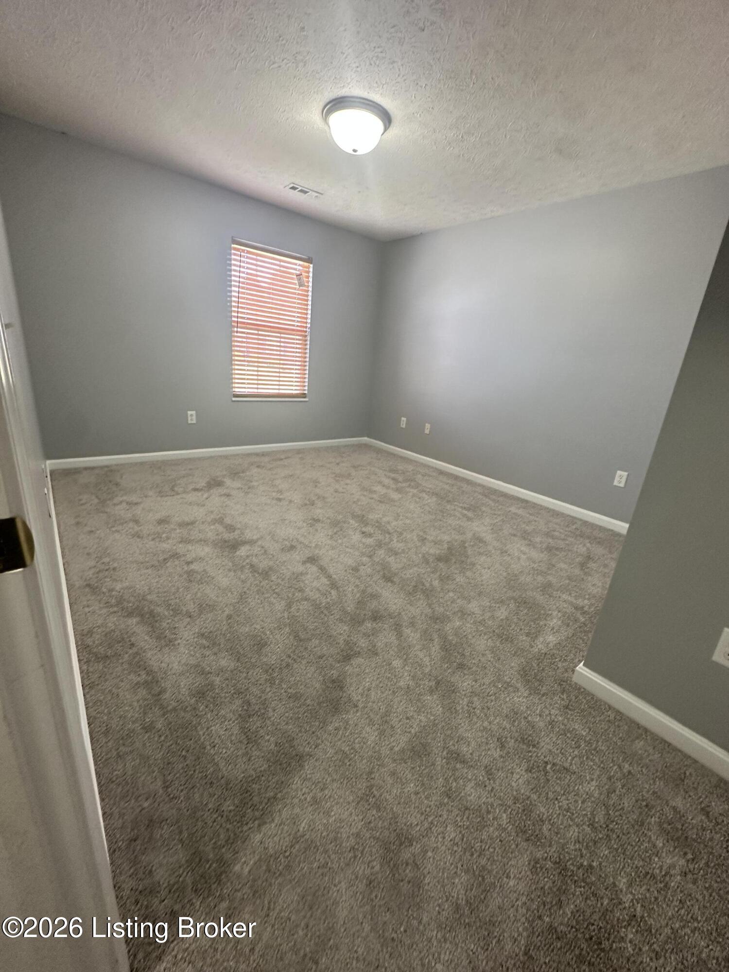 708 Clear Spring Ct Property Photo 32