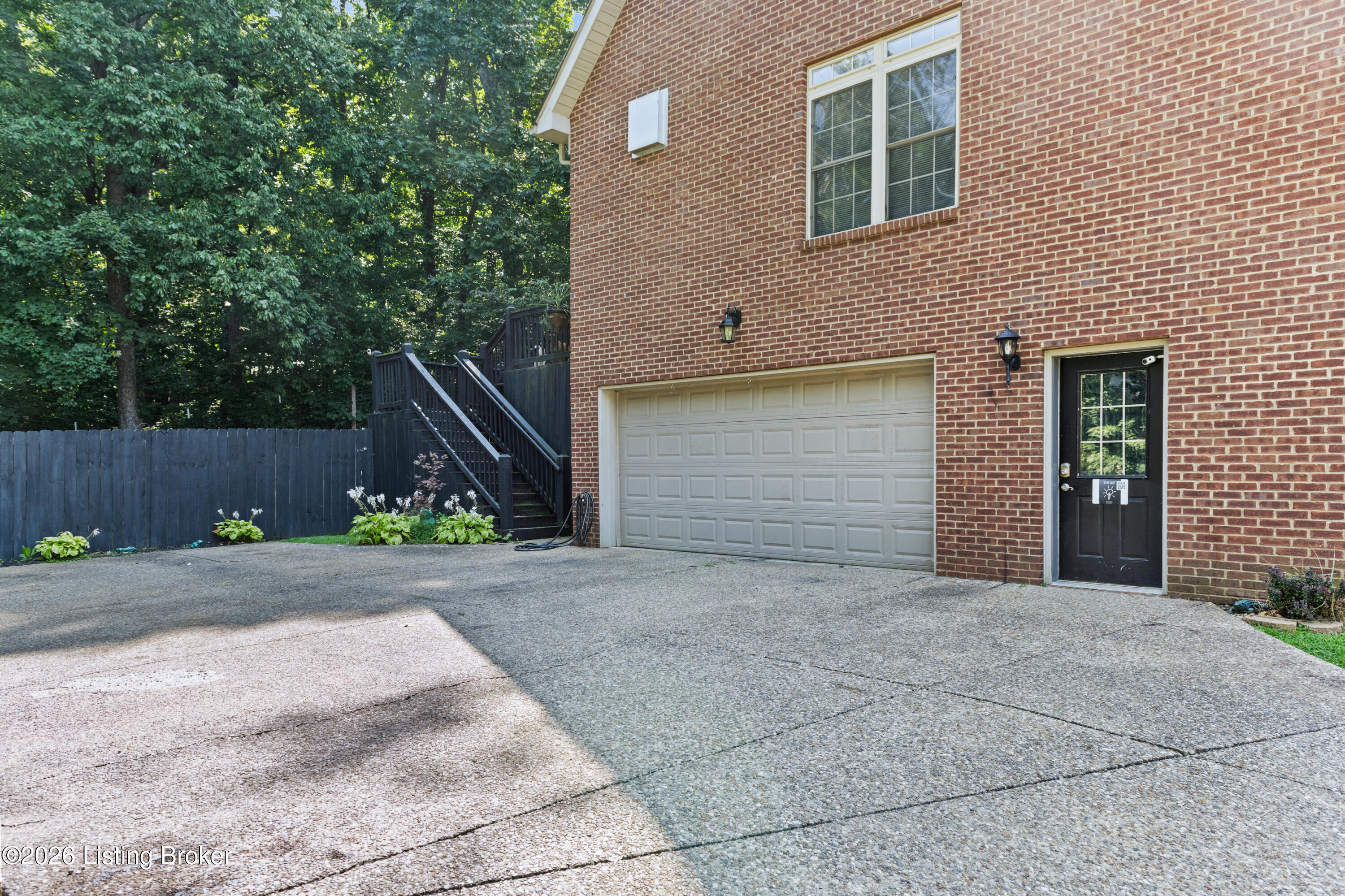 215 S Parkside Dr Property Photo 40