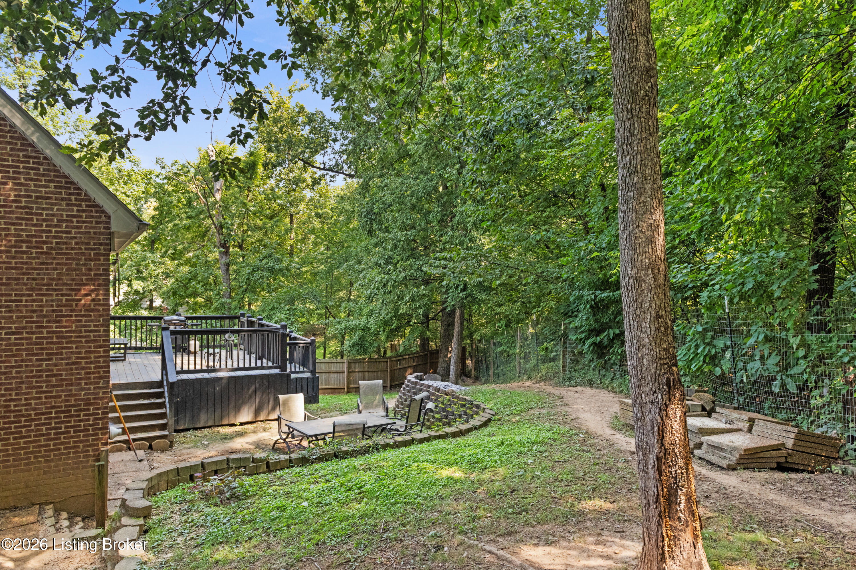 215 S Parkside Dr Property Photo 46