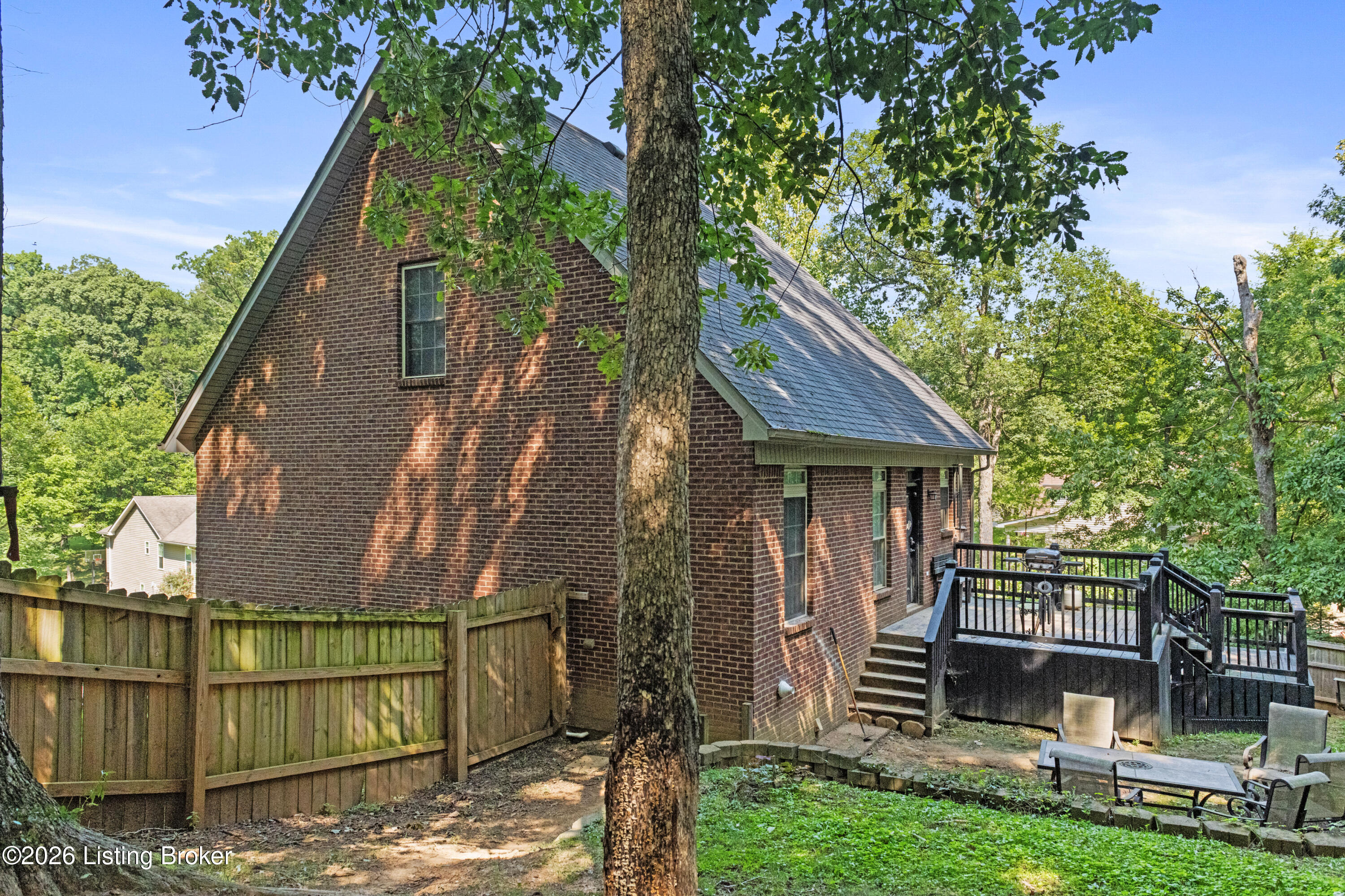 215 S Parkside Dr Property Photo 48