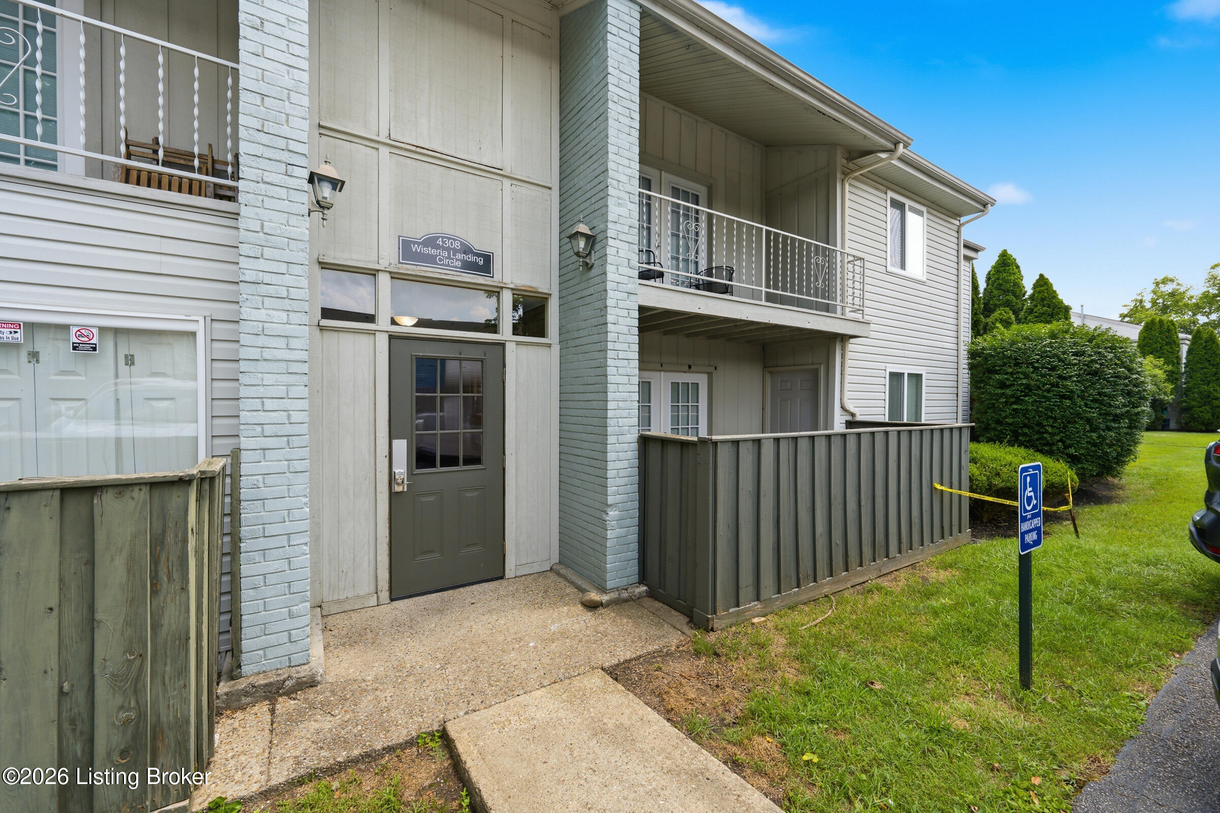 4308 Wisteria Landing Cir 102 Property Photo 1