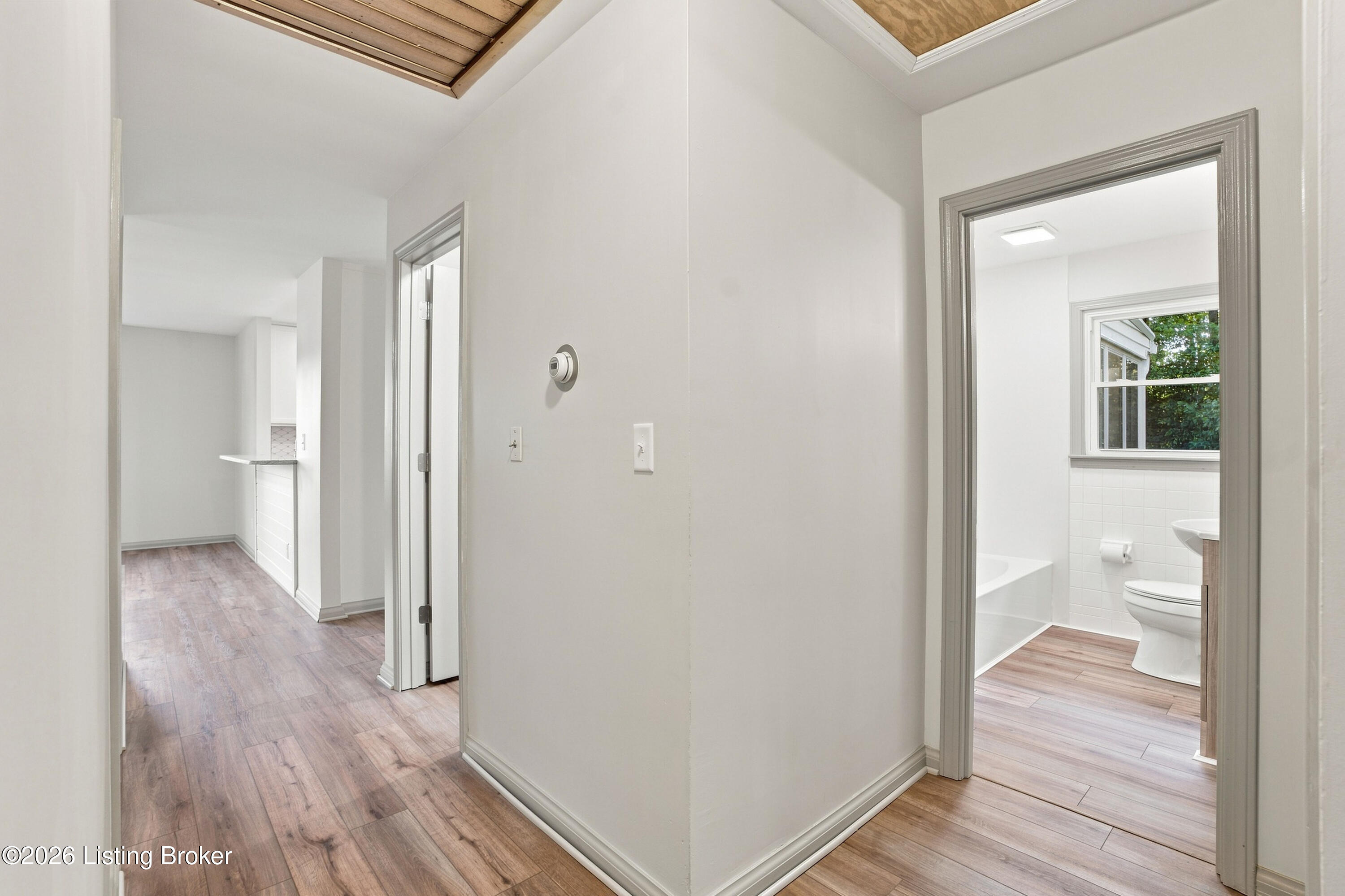 1611 Greenland Park Cir Property Photo 25