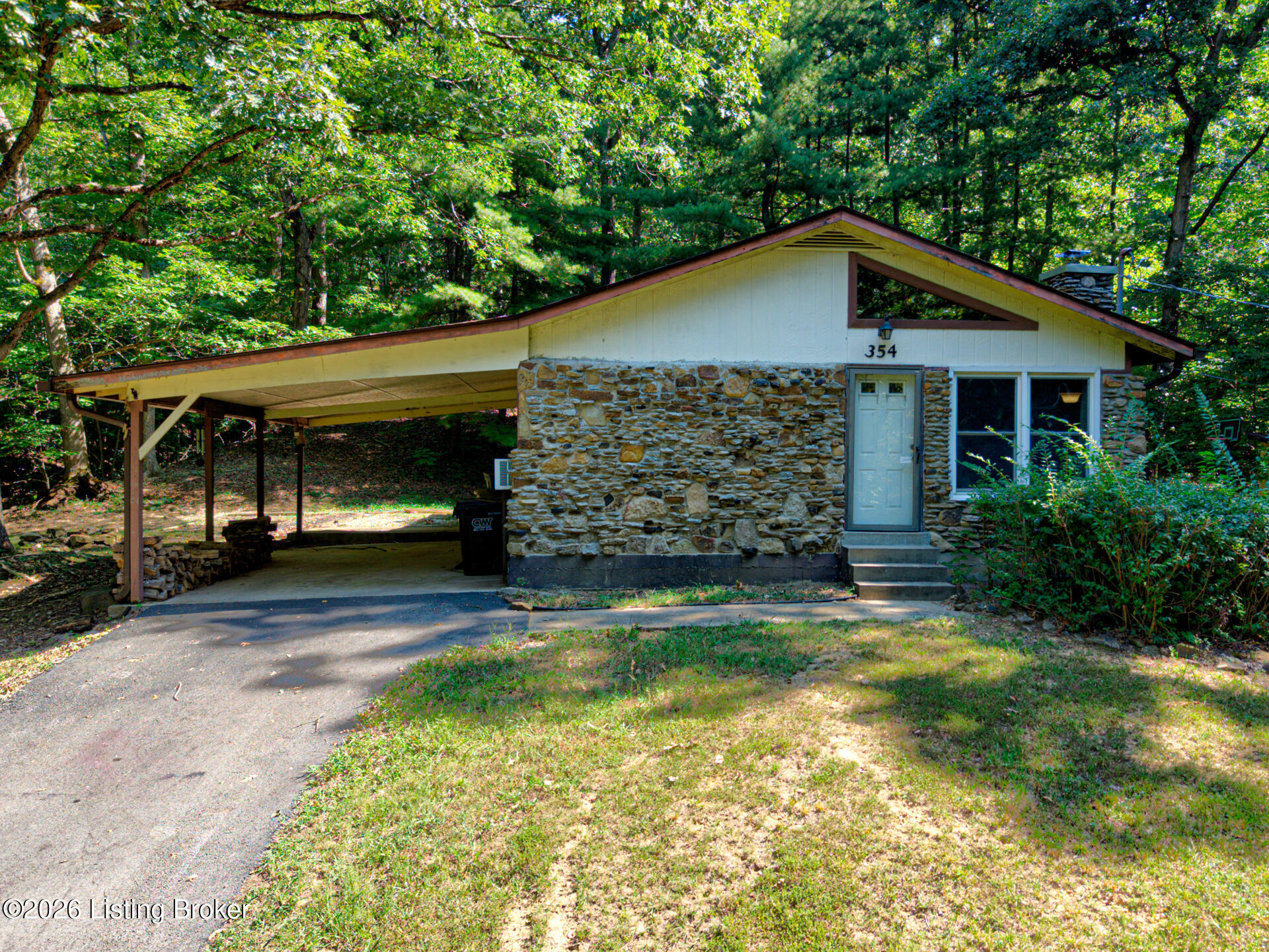 354 Winding Hollow Rd