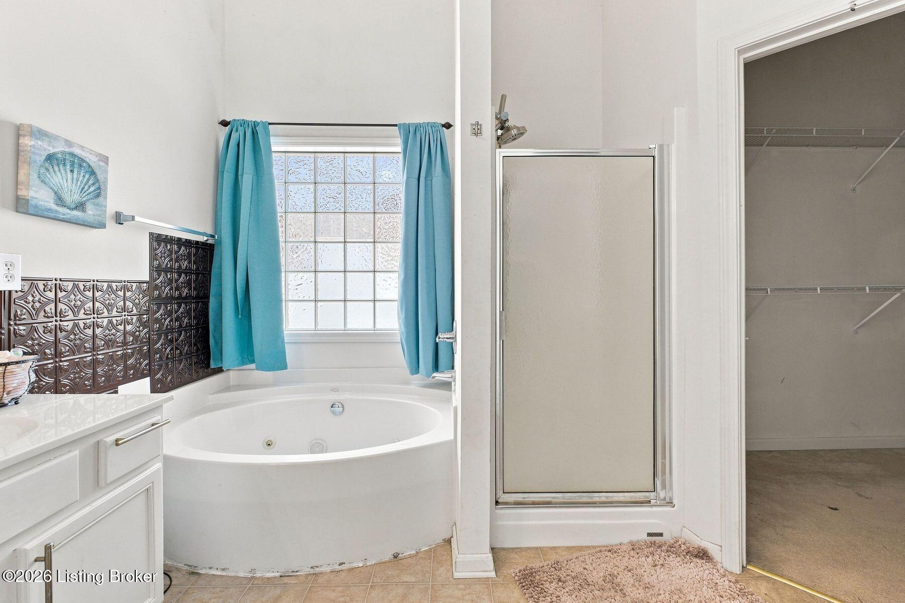 11405 Walnut Farm Pl Property Photo 20