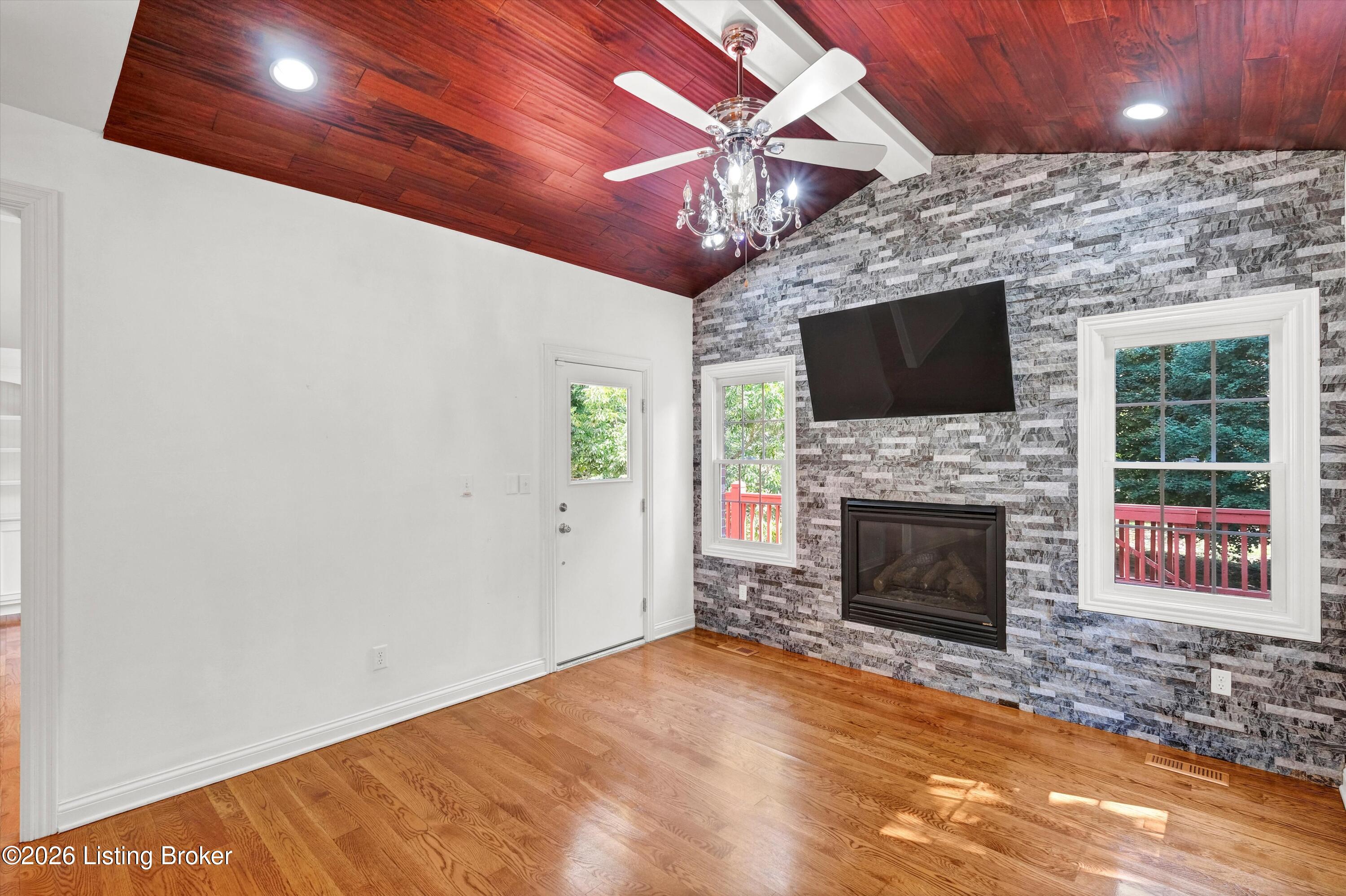 3528 Hedgewick Pl Property Photo 18