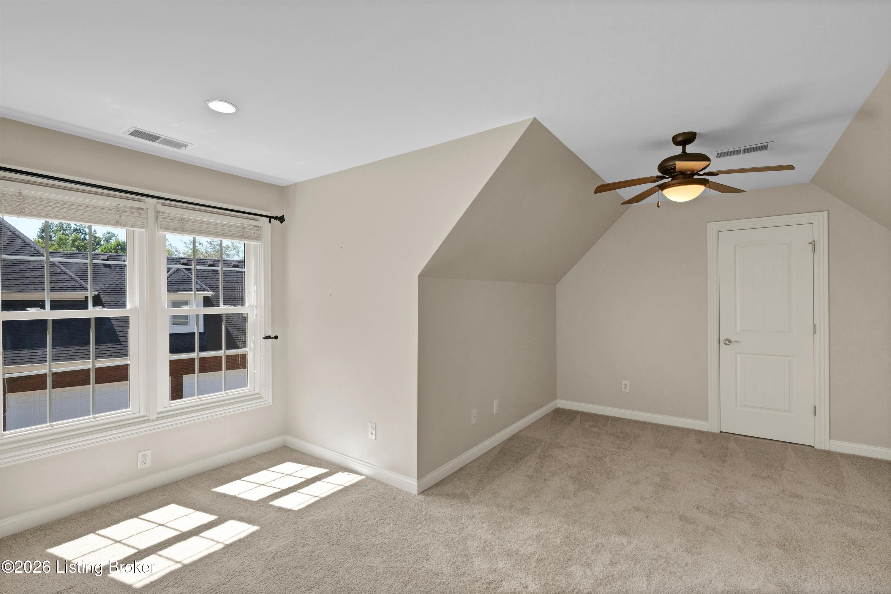 3528 Hedgewick Pl Property Photo 39
