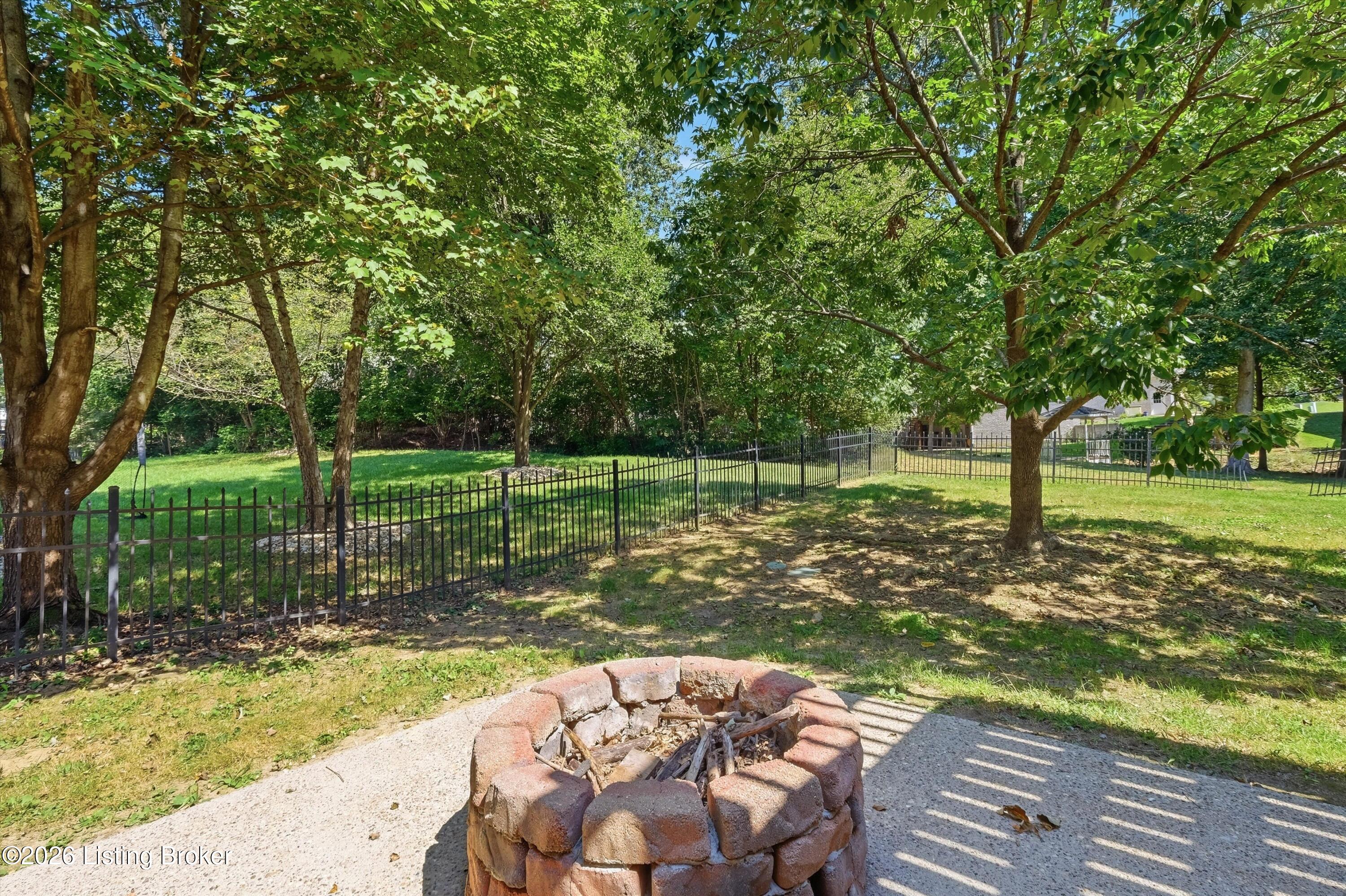 3528 Hedgewick Pl Property Photo 58