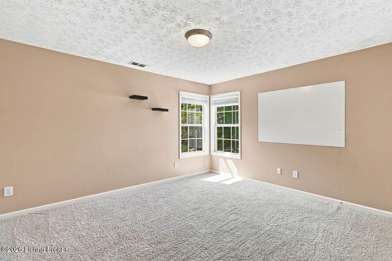 11421 Top Walnut Loop Property Photo 44