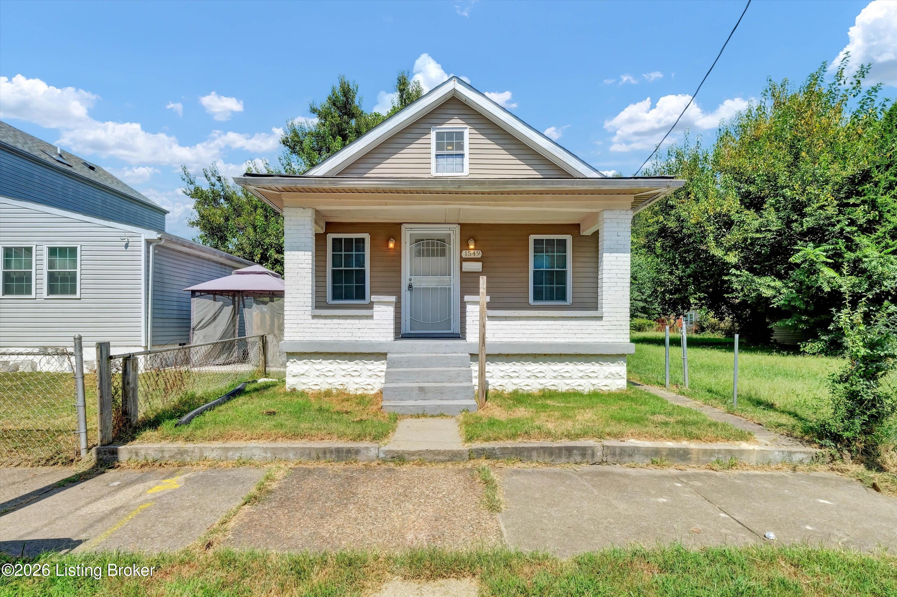 1549 Gallagher St Property Photo 1