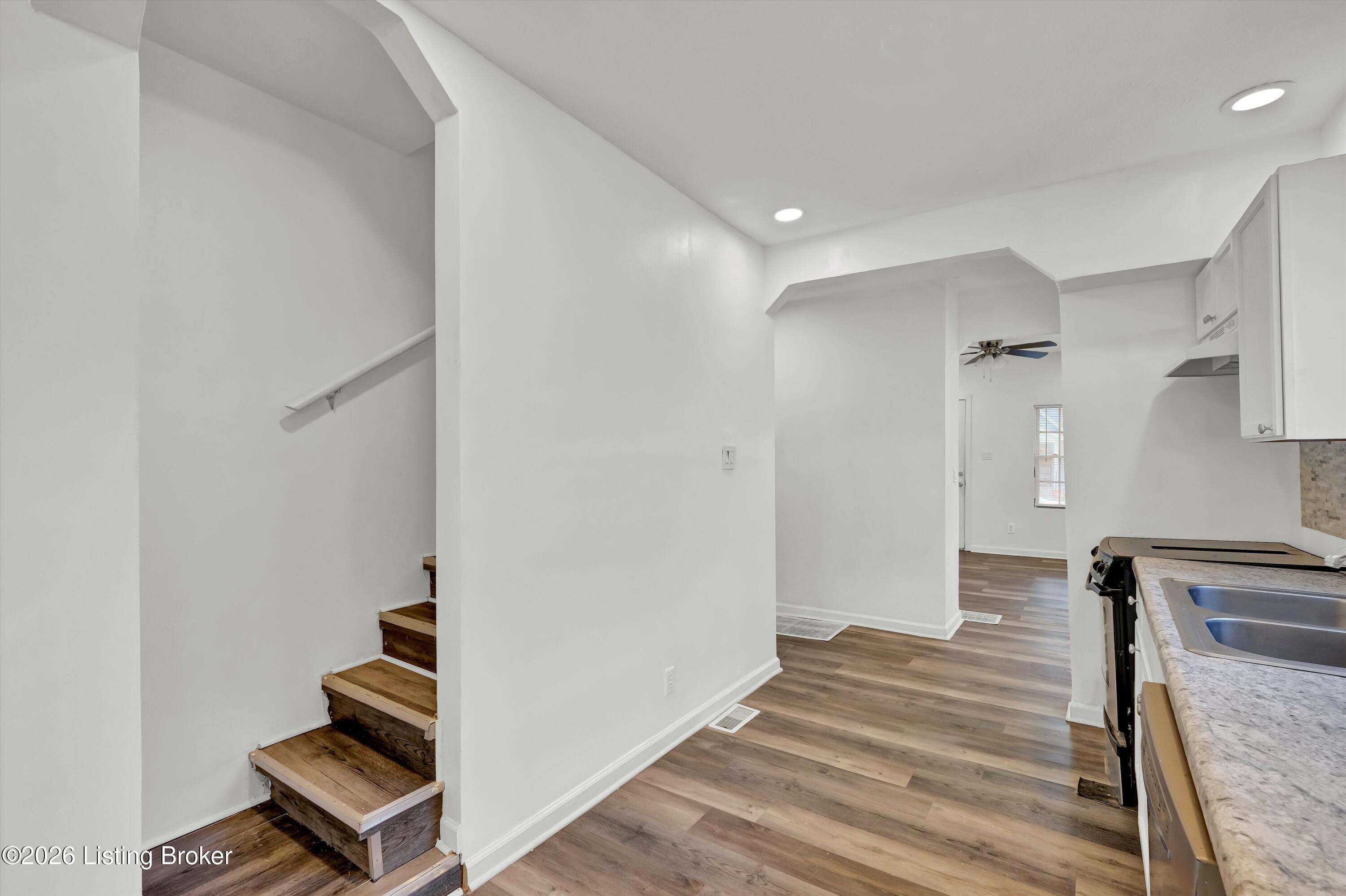 1549 Gallagher St Property Photo 10
