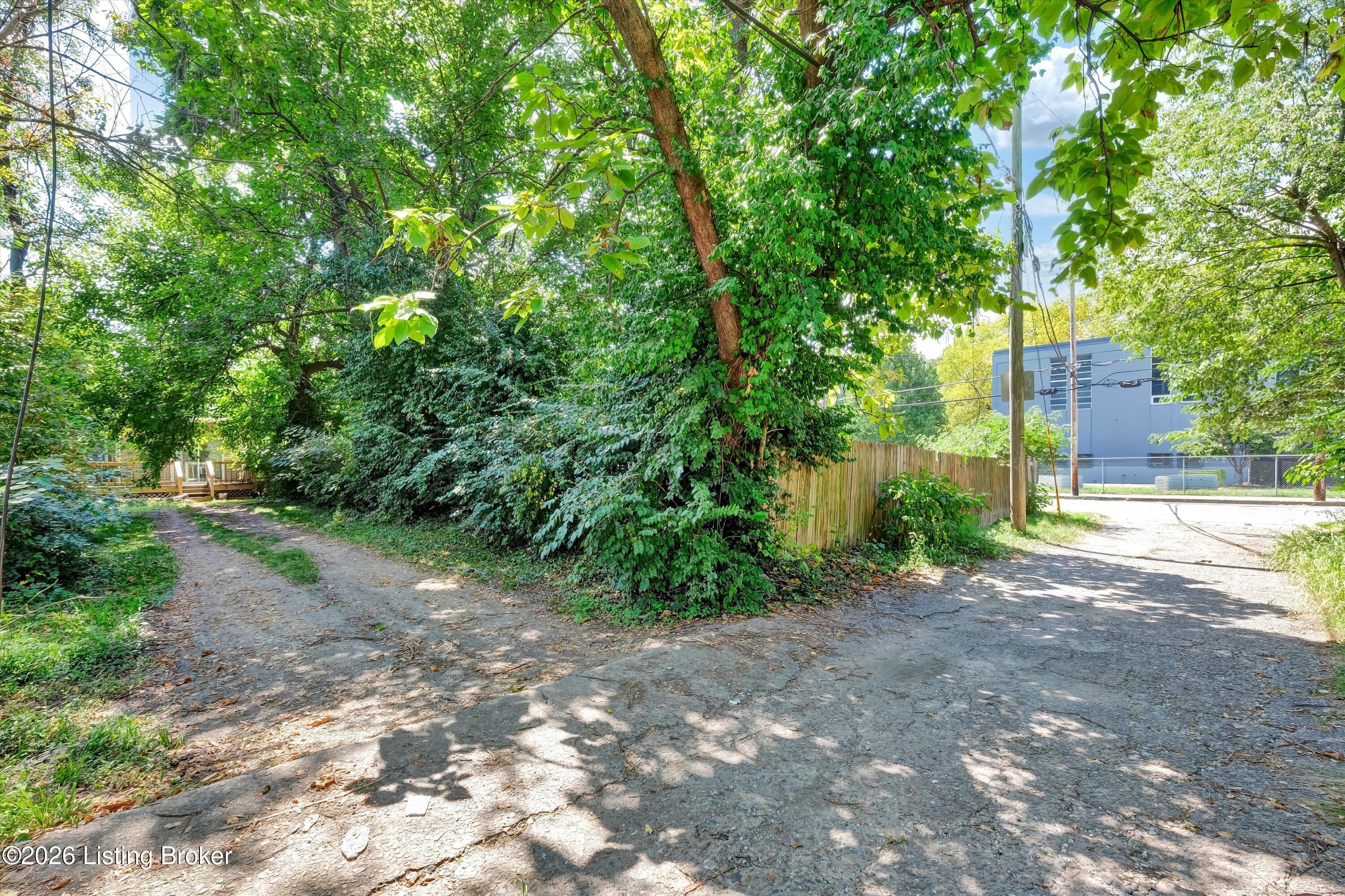 1549 Gallagher St Property Photo 21