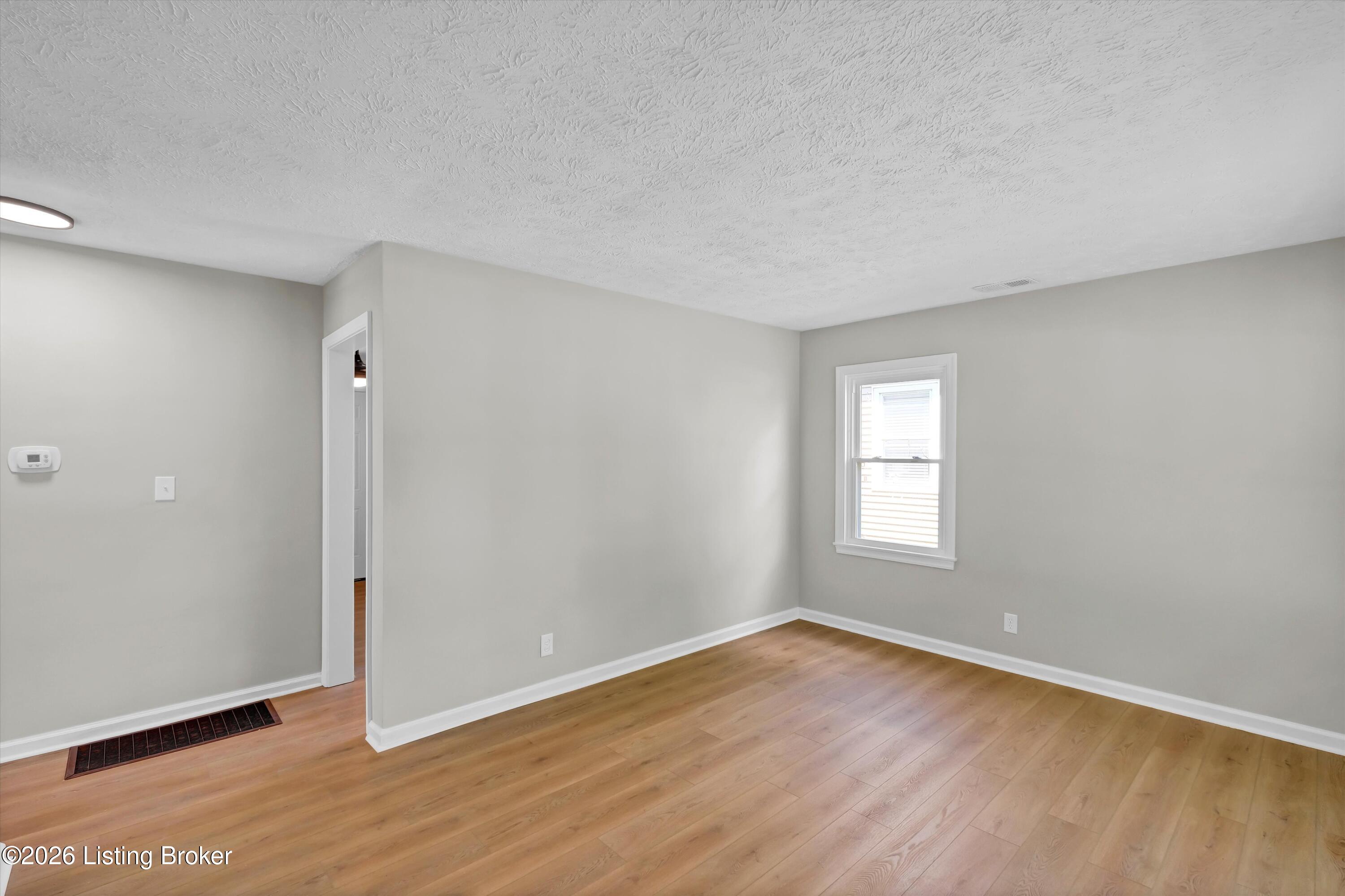 2508 Catawba Ln Property Photo 3