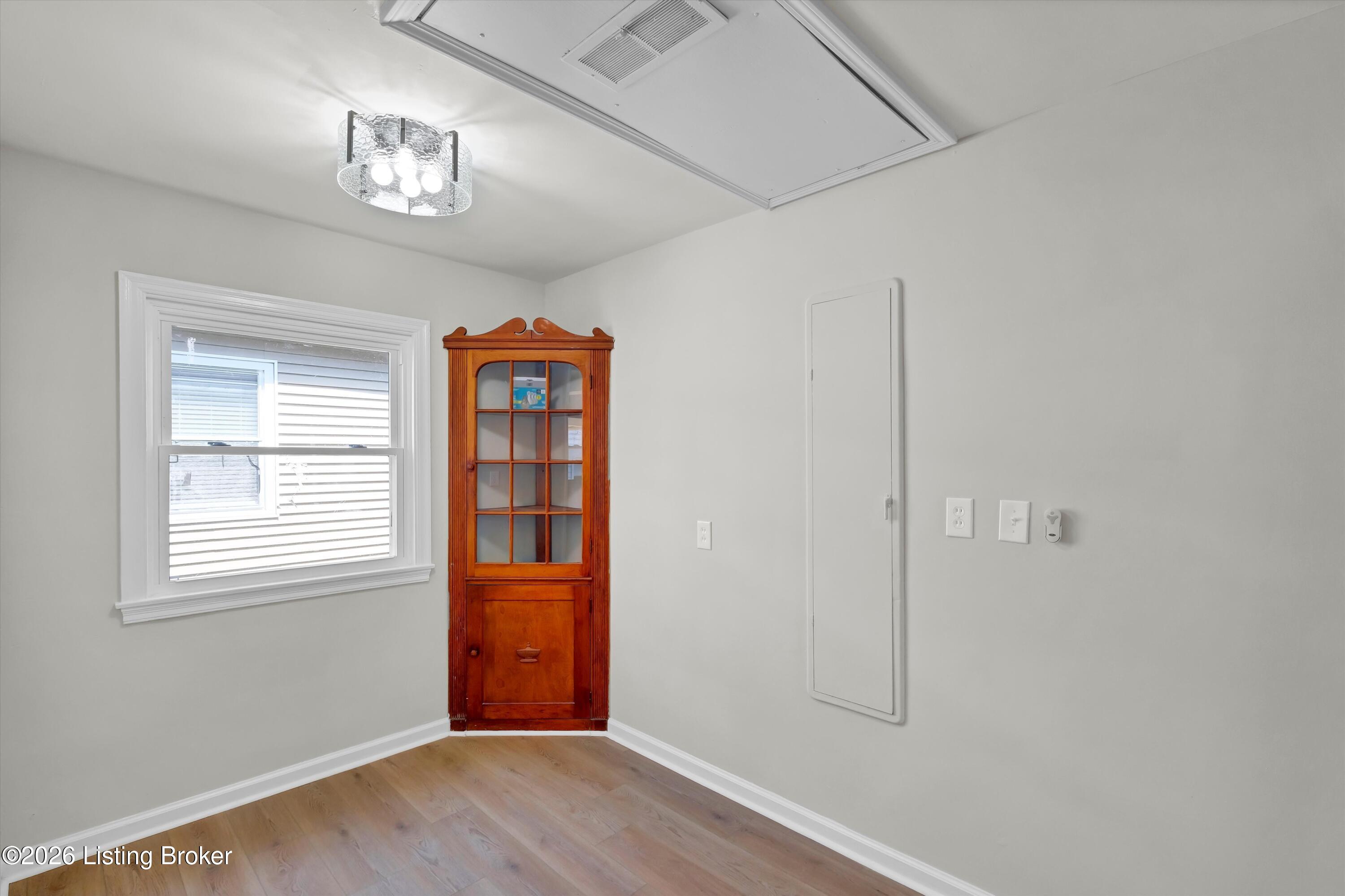 2508 Catawba Ln Property Photo 7