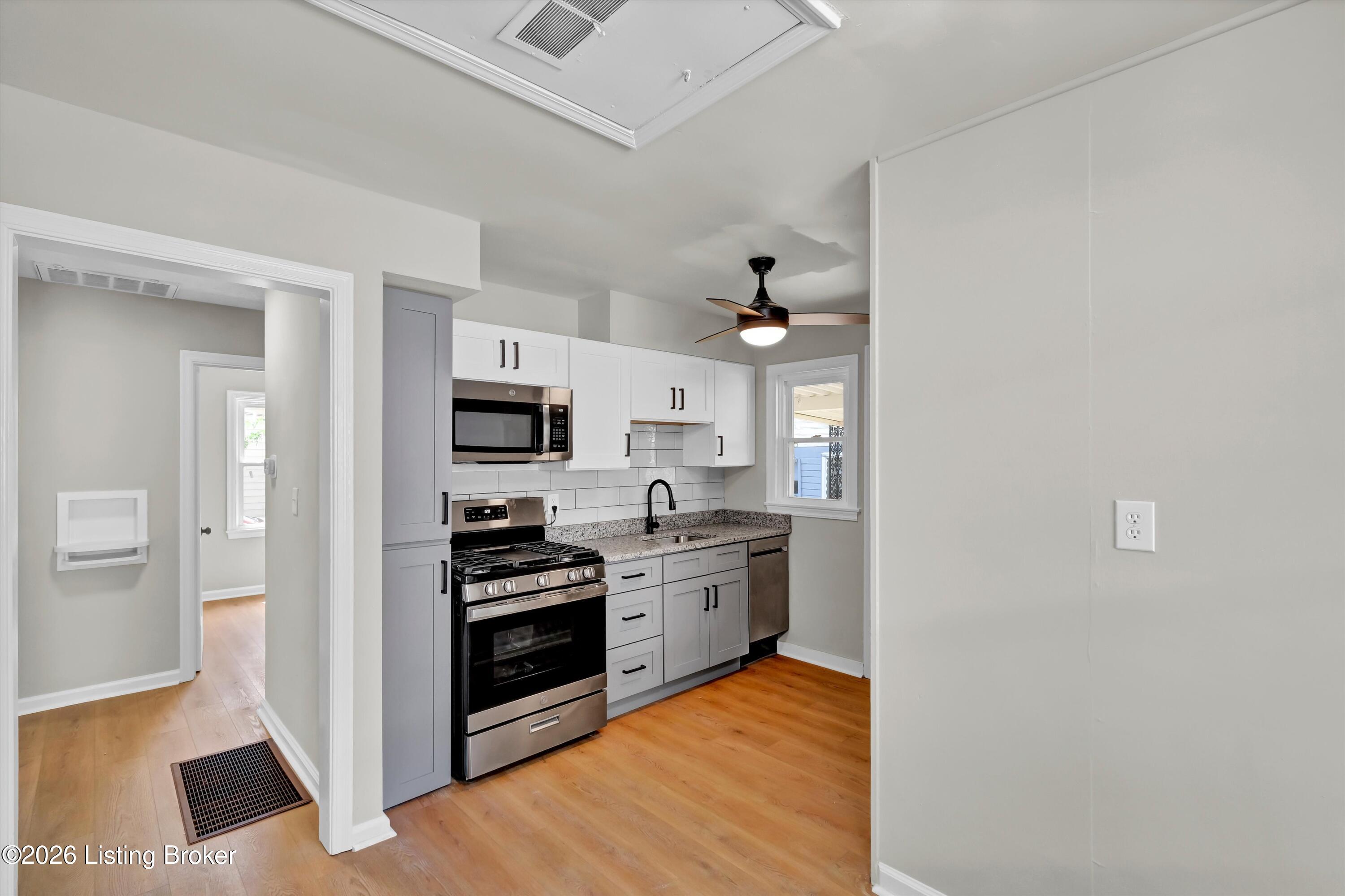 2508 Catawba Ln Property Photo 8