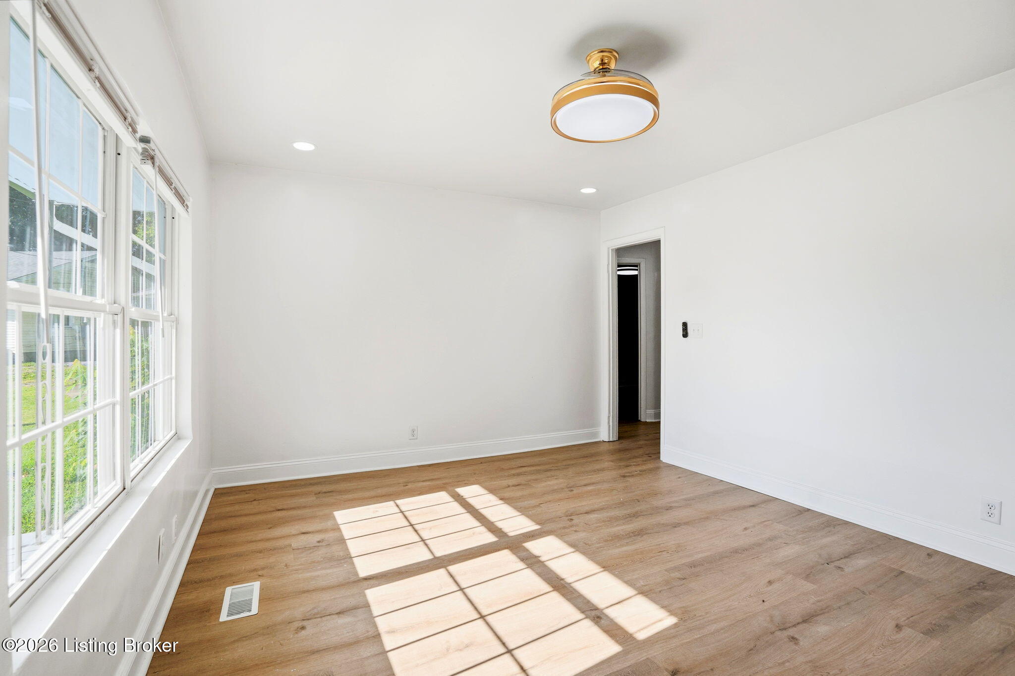3618 Hudson Ave Property Photo 9