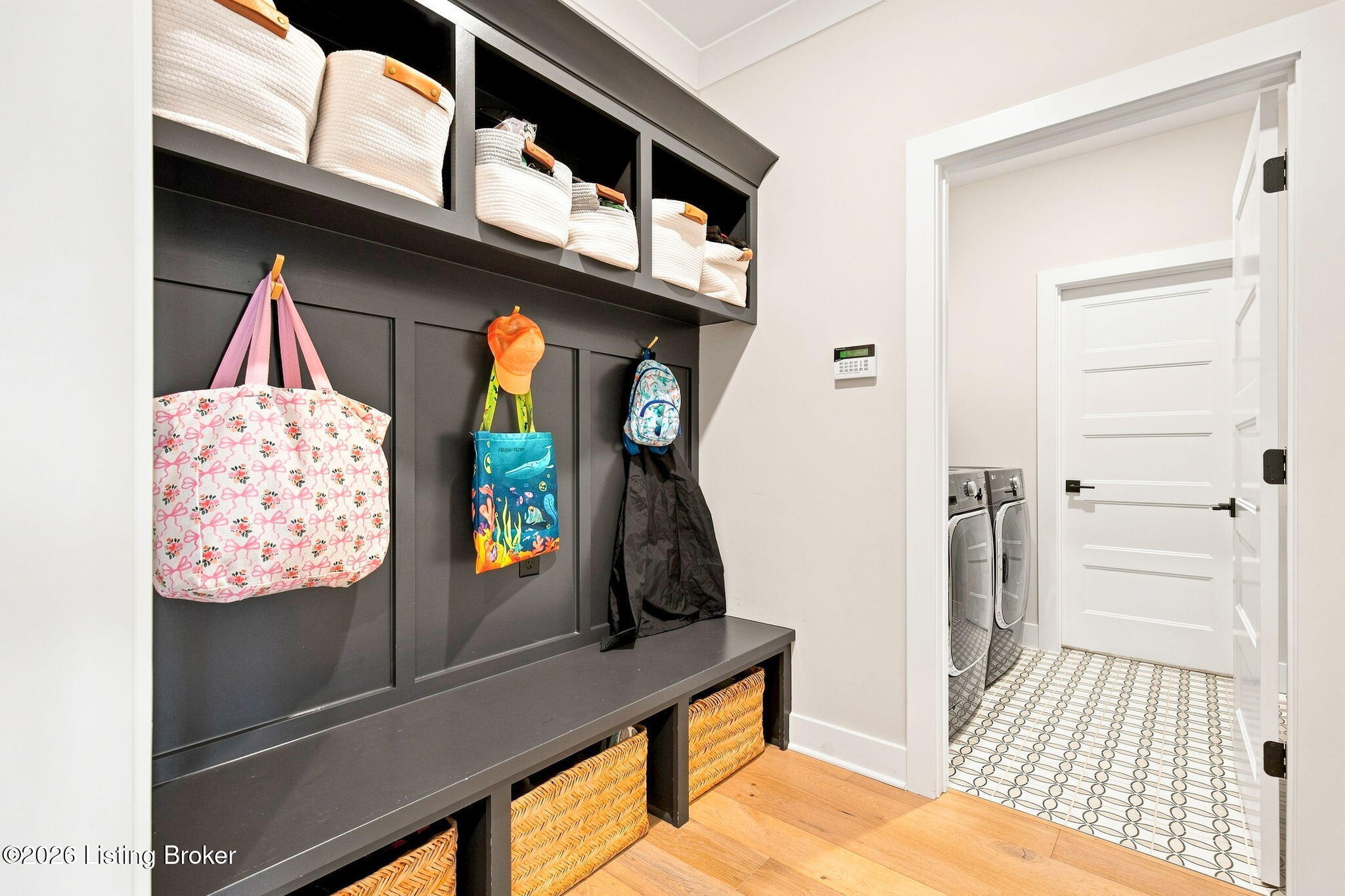 4027 Thomas Farm Dr Property Photo 38
