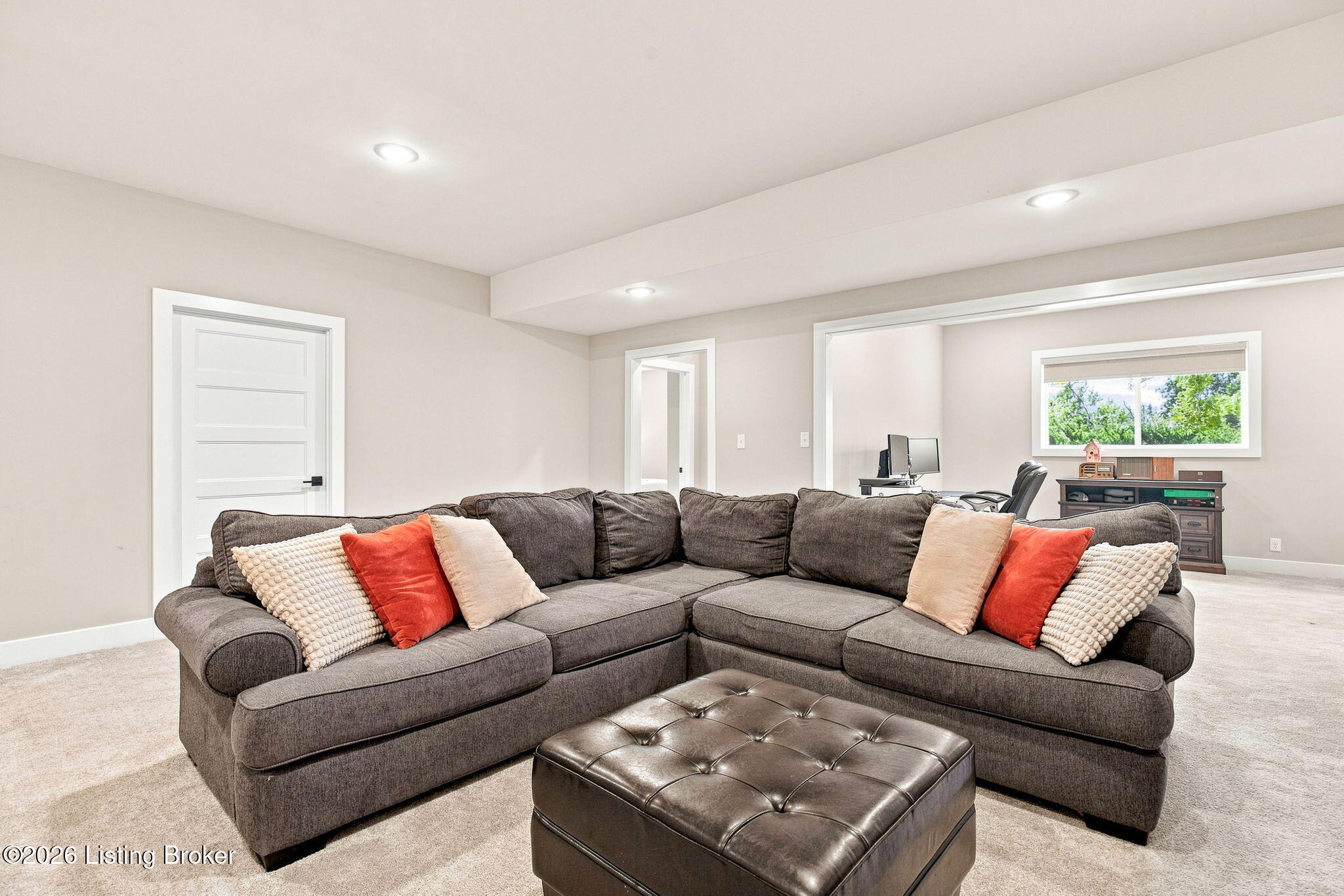 4027 Thomas Farm Dr Property Photo 45