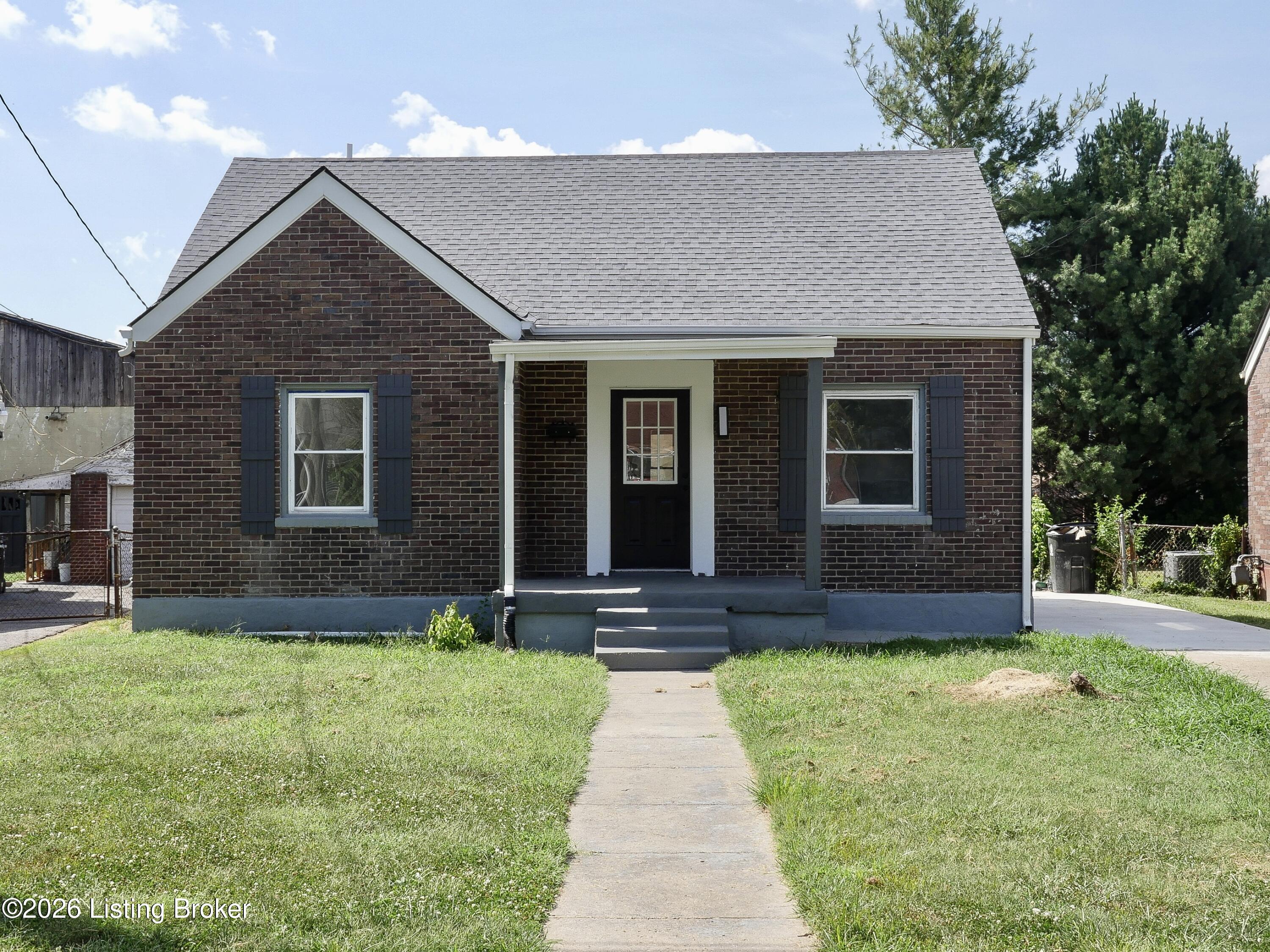 1624 Hemlock Ct Property Photo 1
