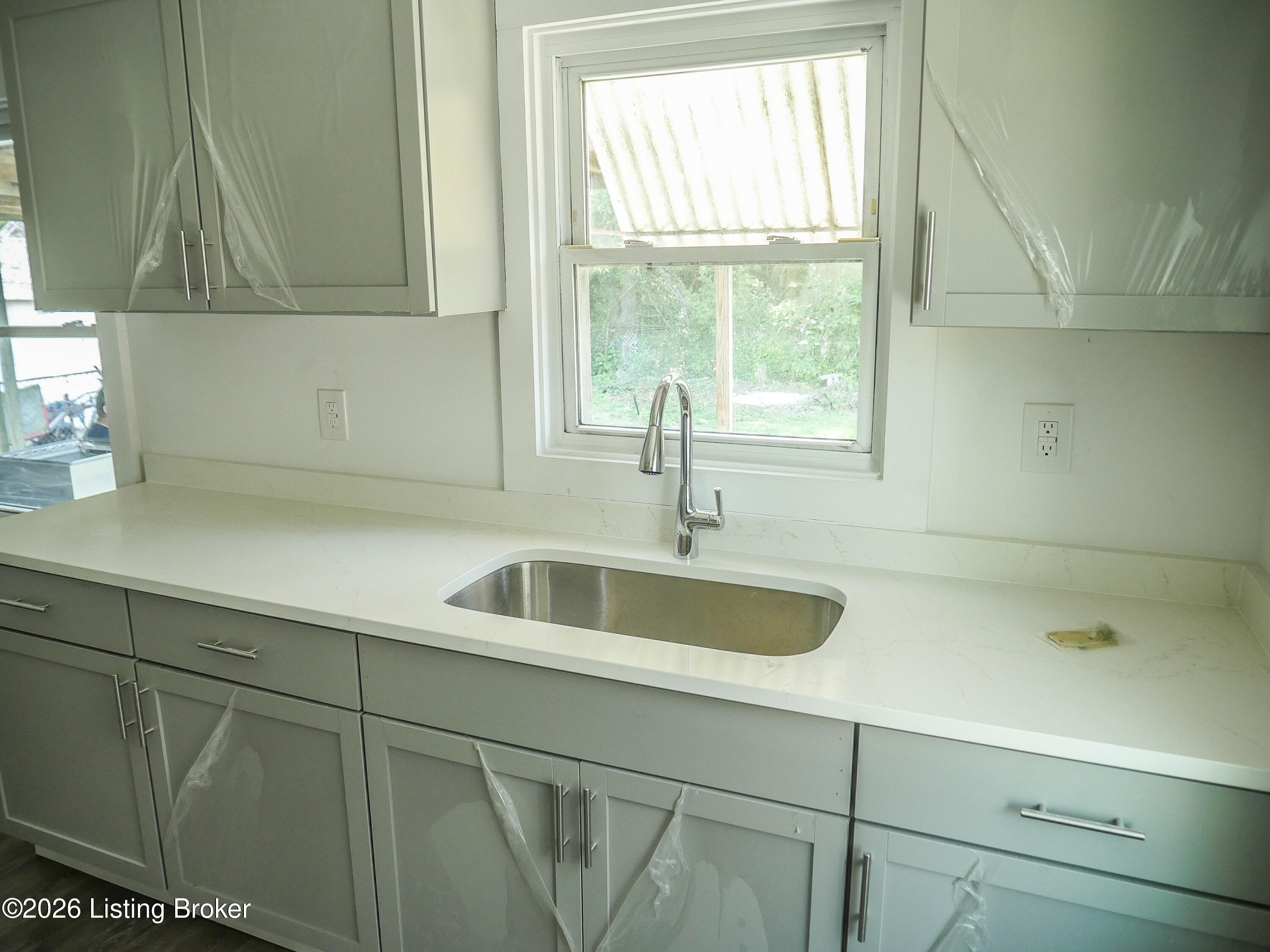 1624 Hemlock Ct Property Photo 18