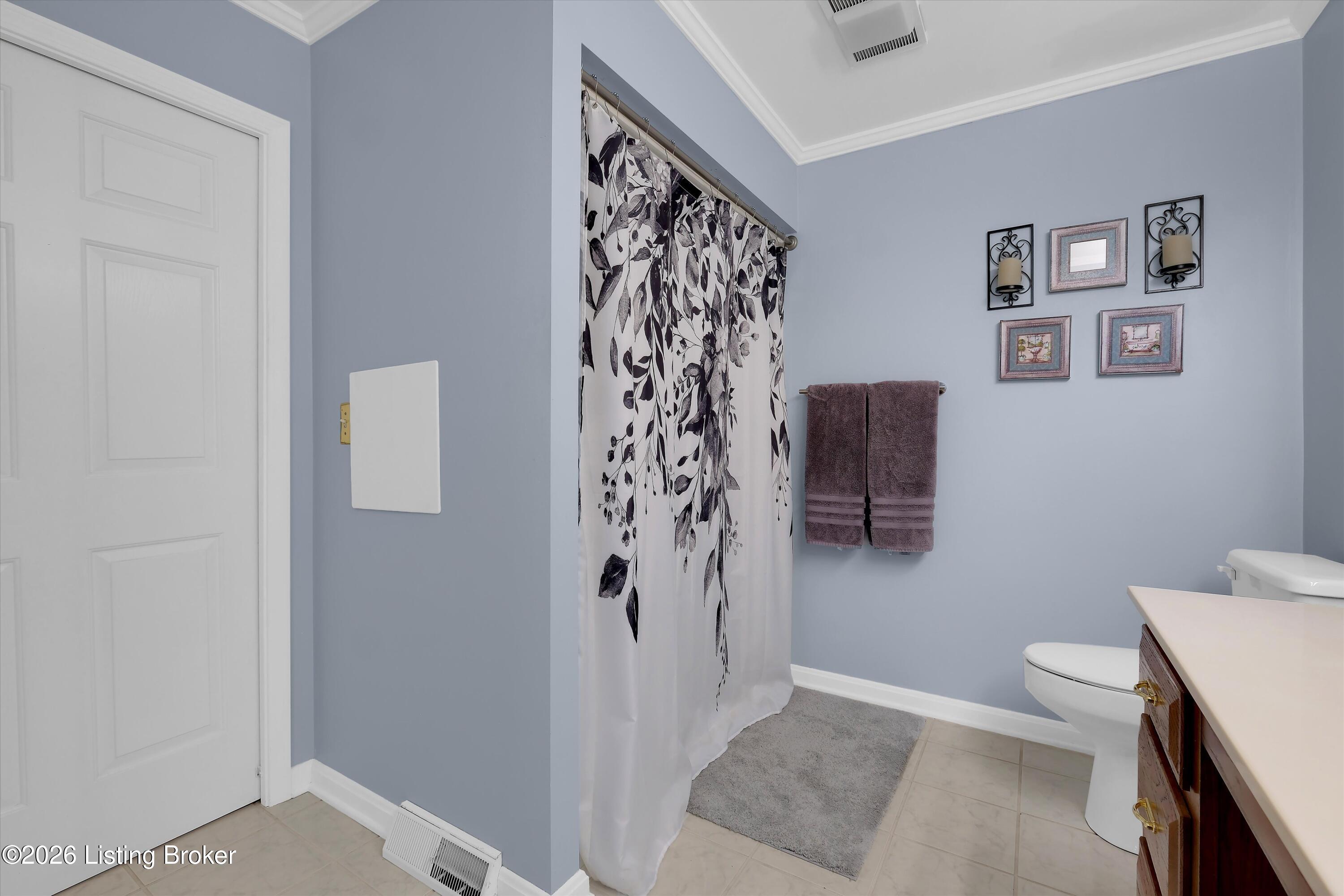 10382 Main St Property Photo 29