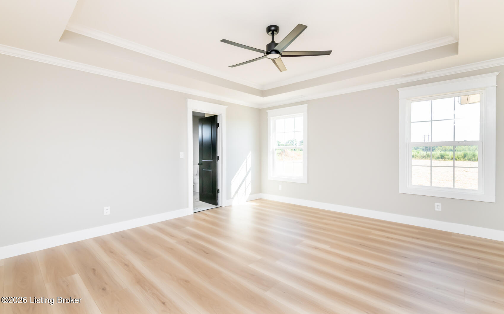 122 Woodford Dr Property Photo 33
