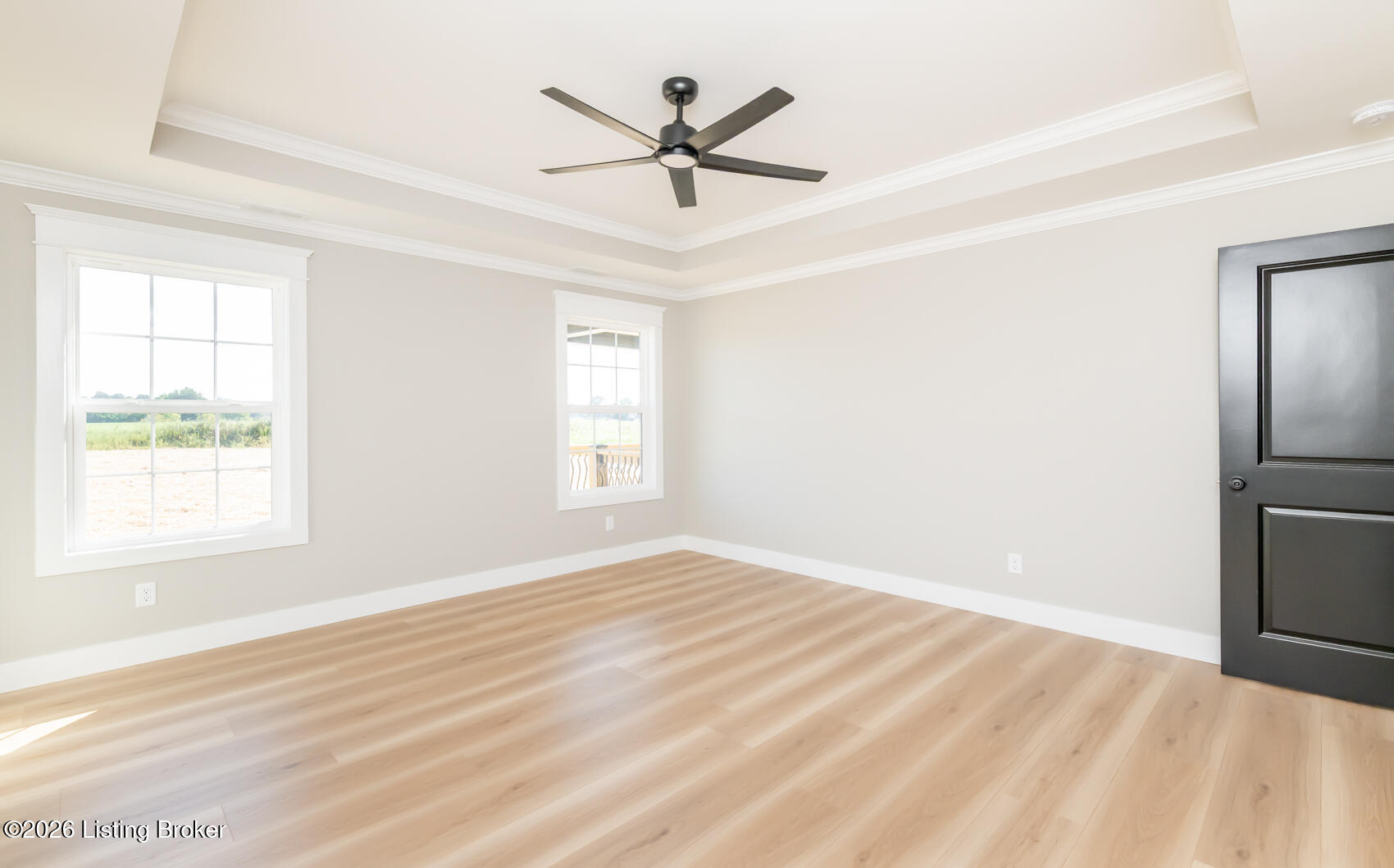 122 Woodford Dr Property Photo 34