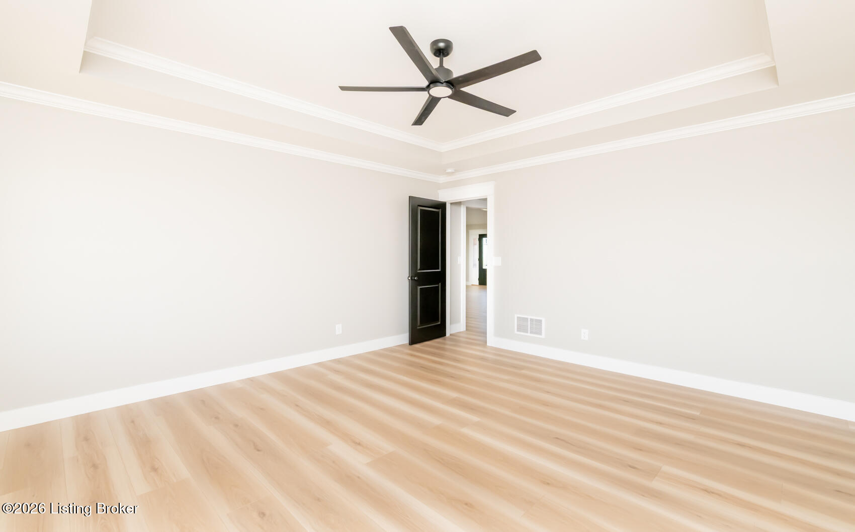 122 Woodford Dr Property Photo 35