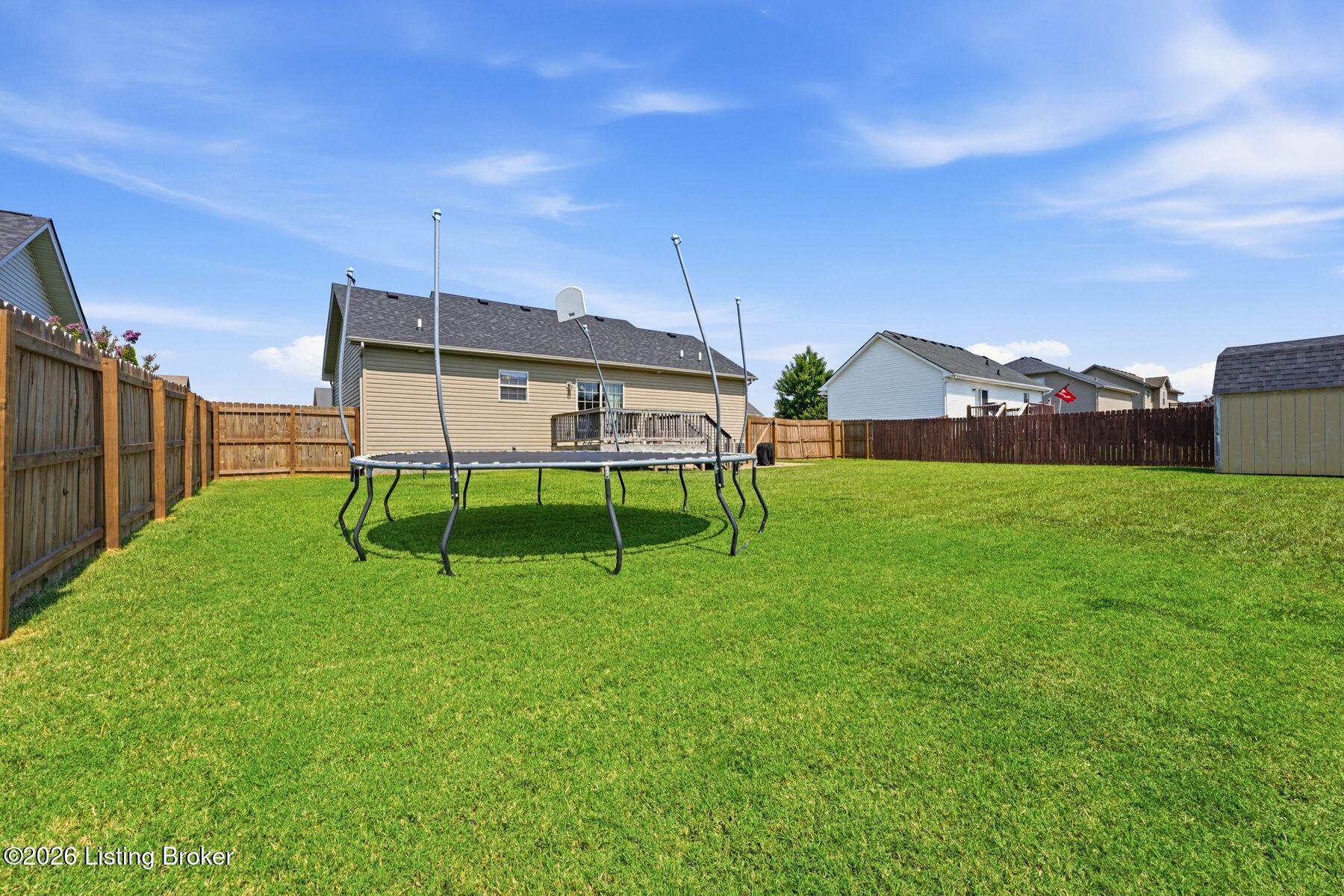 281 Crossfield Dr Property Photo 33
