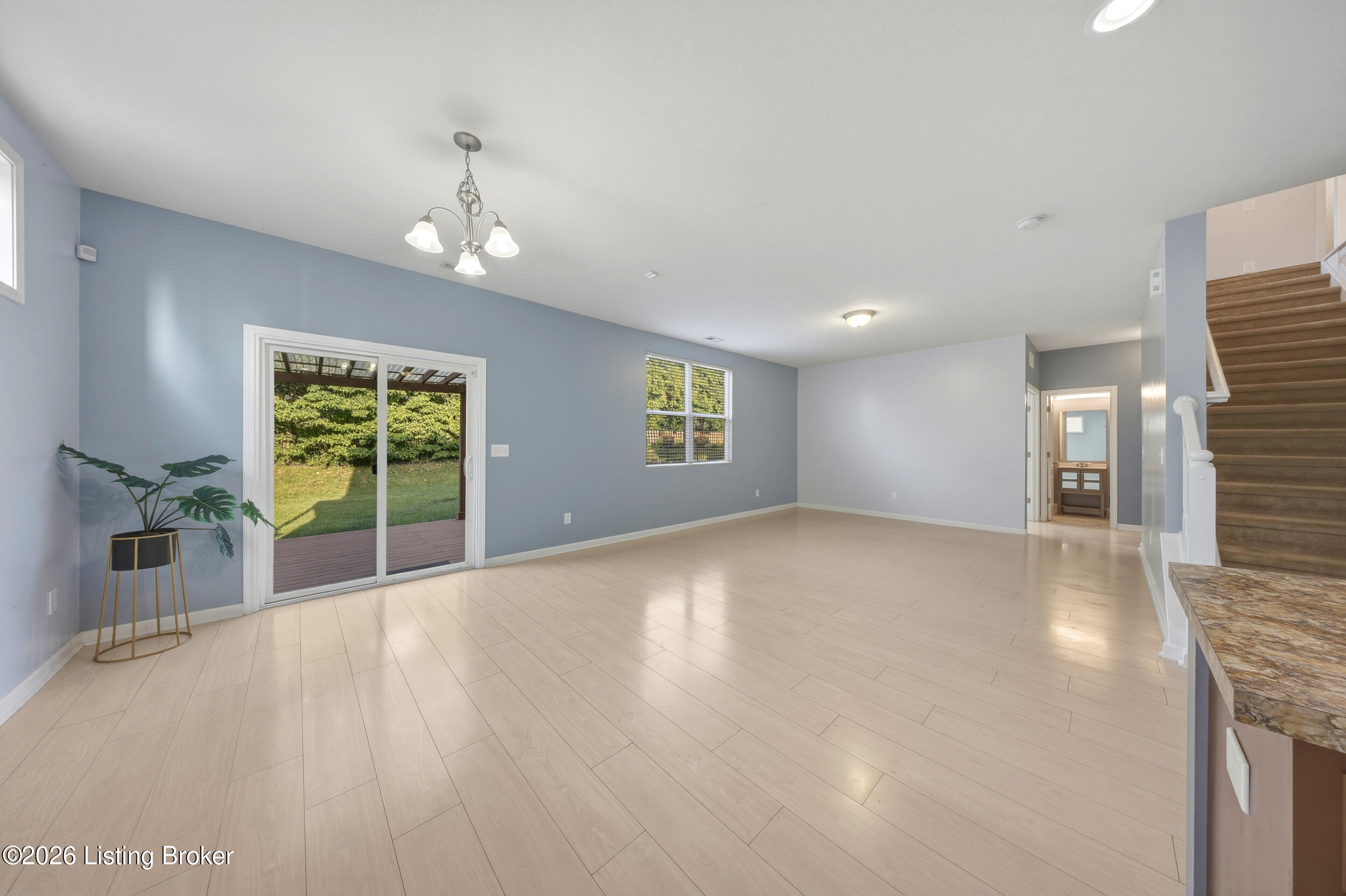 12103 Parkview Trace Dr Property Photo 6