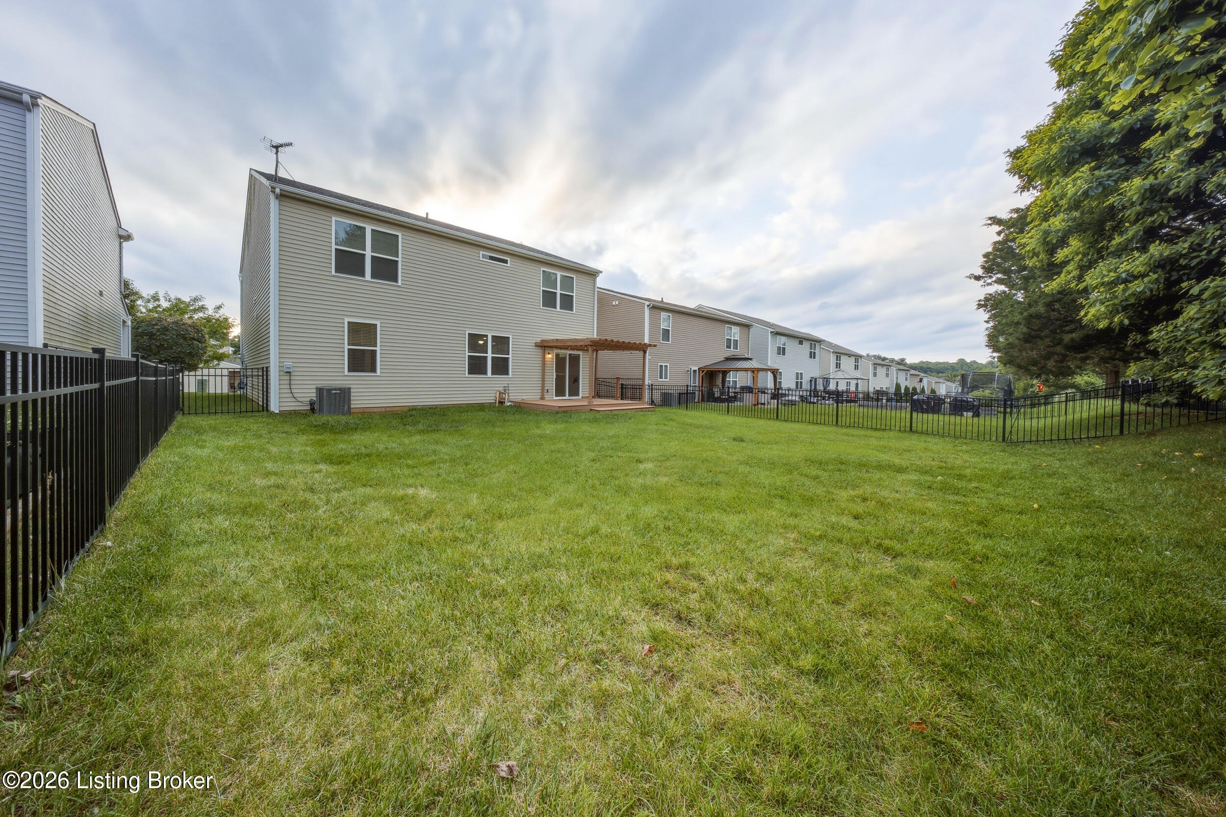 12103 Parkview Trace Dr Property Photo 42