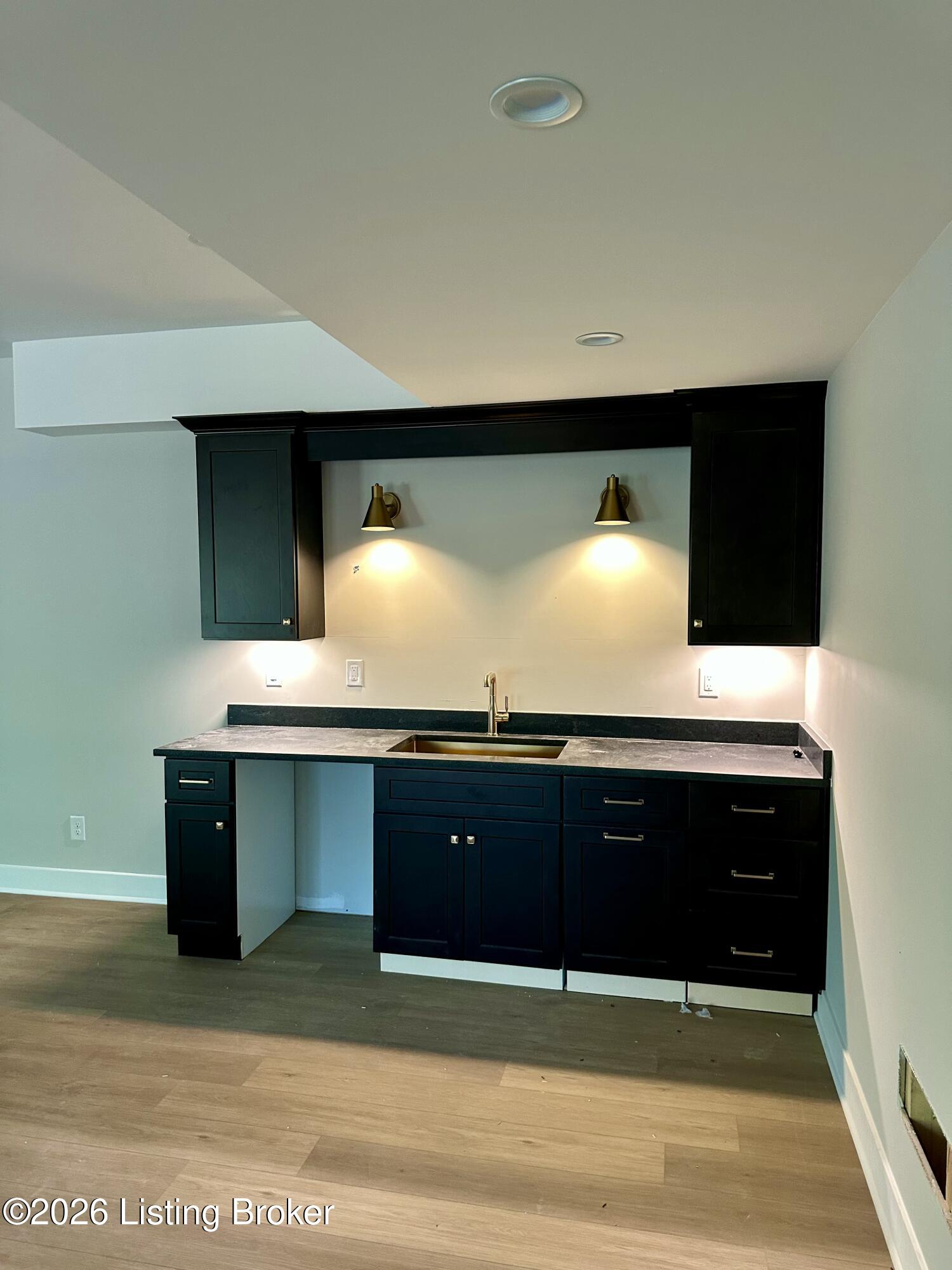 6496 Sunset Cir Property Photo 19