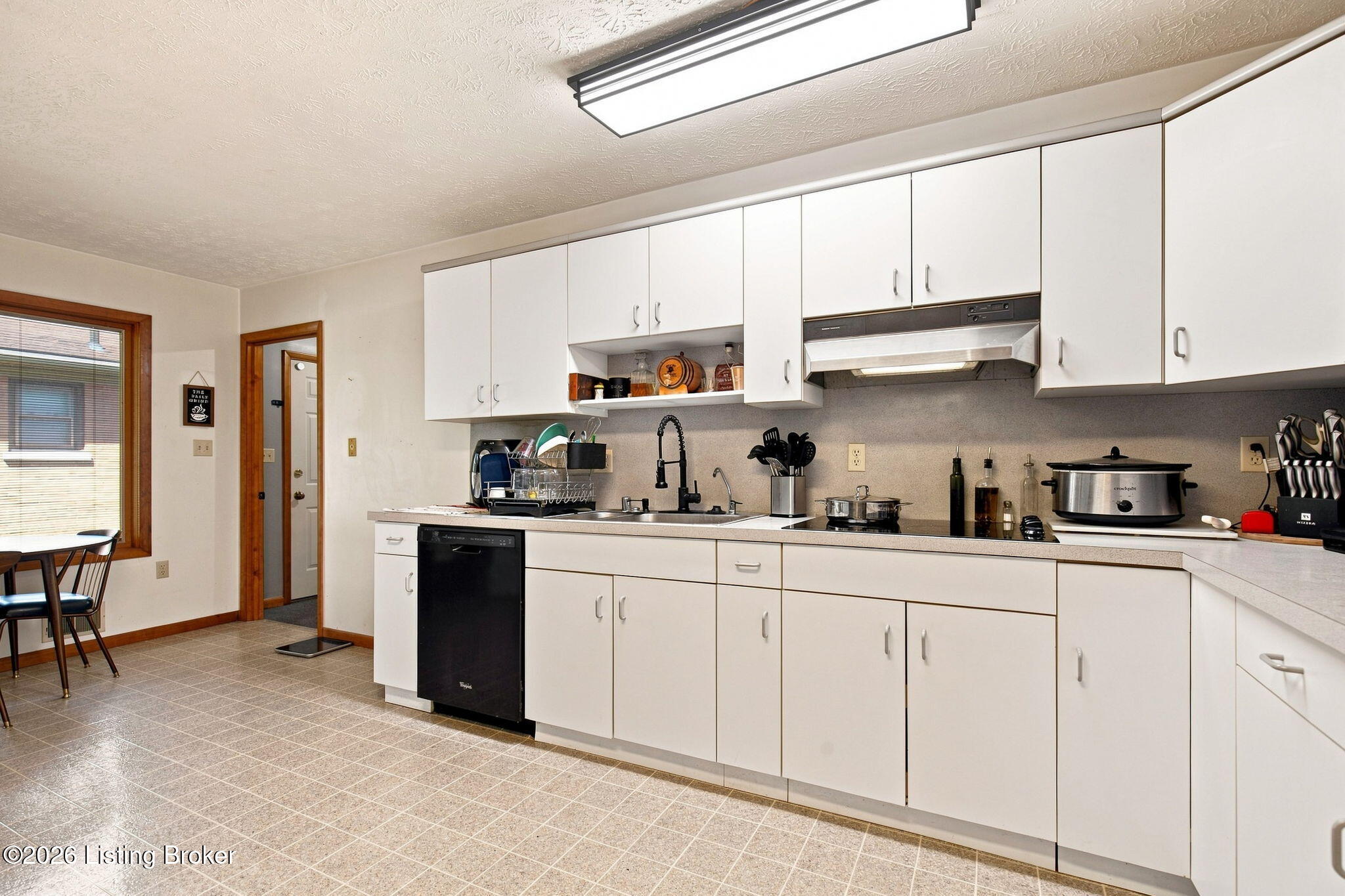 5012 W Pages Ln Property Photo 21