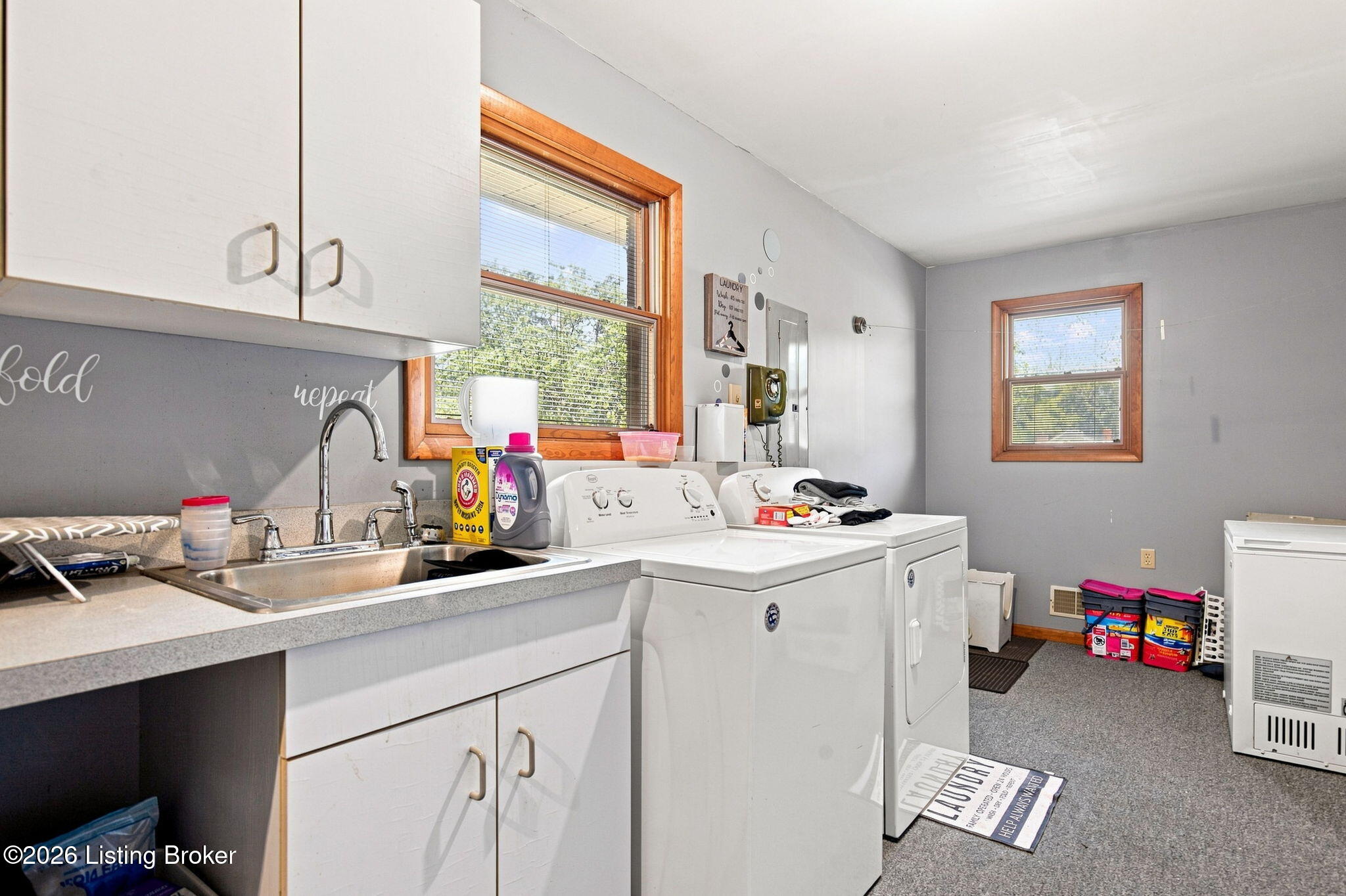 5012 W Pages Ln Property Photo 25