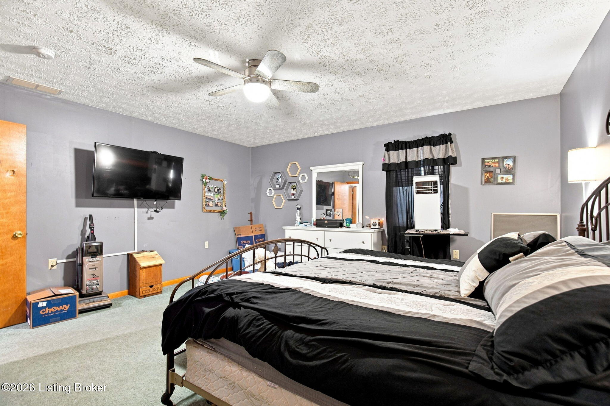 5012 W Pages Ln Property Photo 35