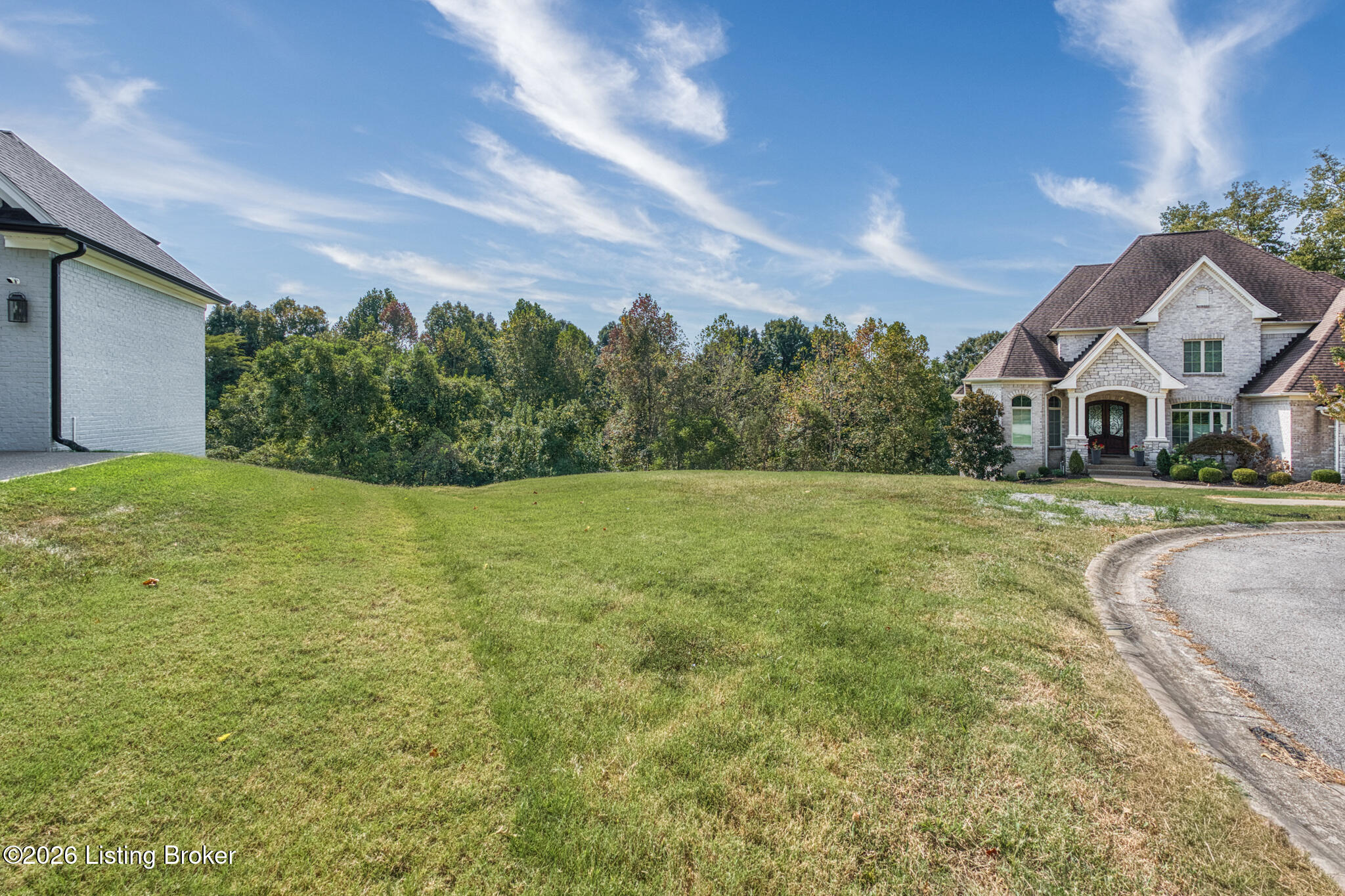 5604 Glenview Falls Pl Property Photo 11