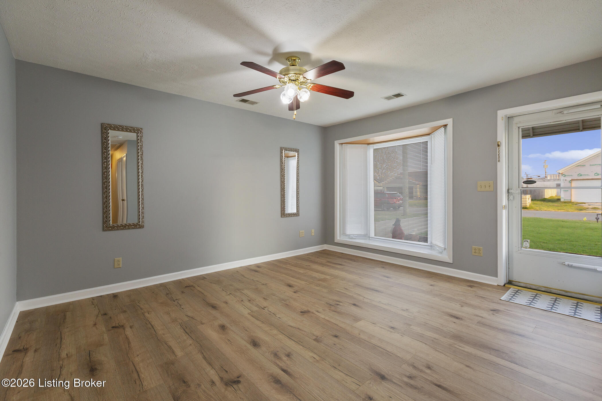 6413 Venango Dr Property Photo 7