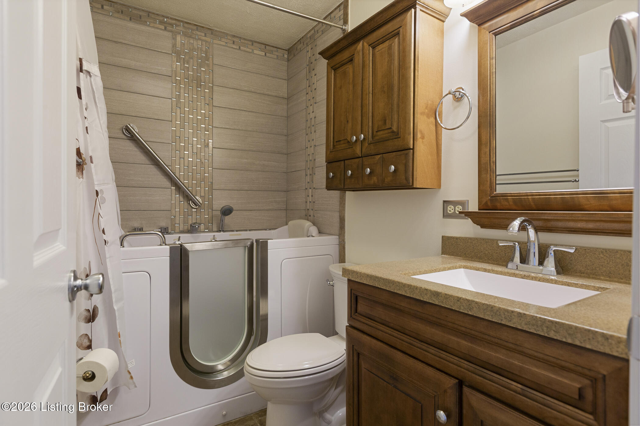 6413 Venango Dr Property Photo 23