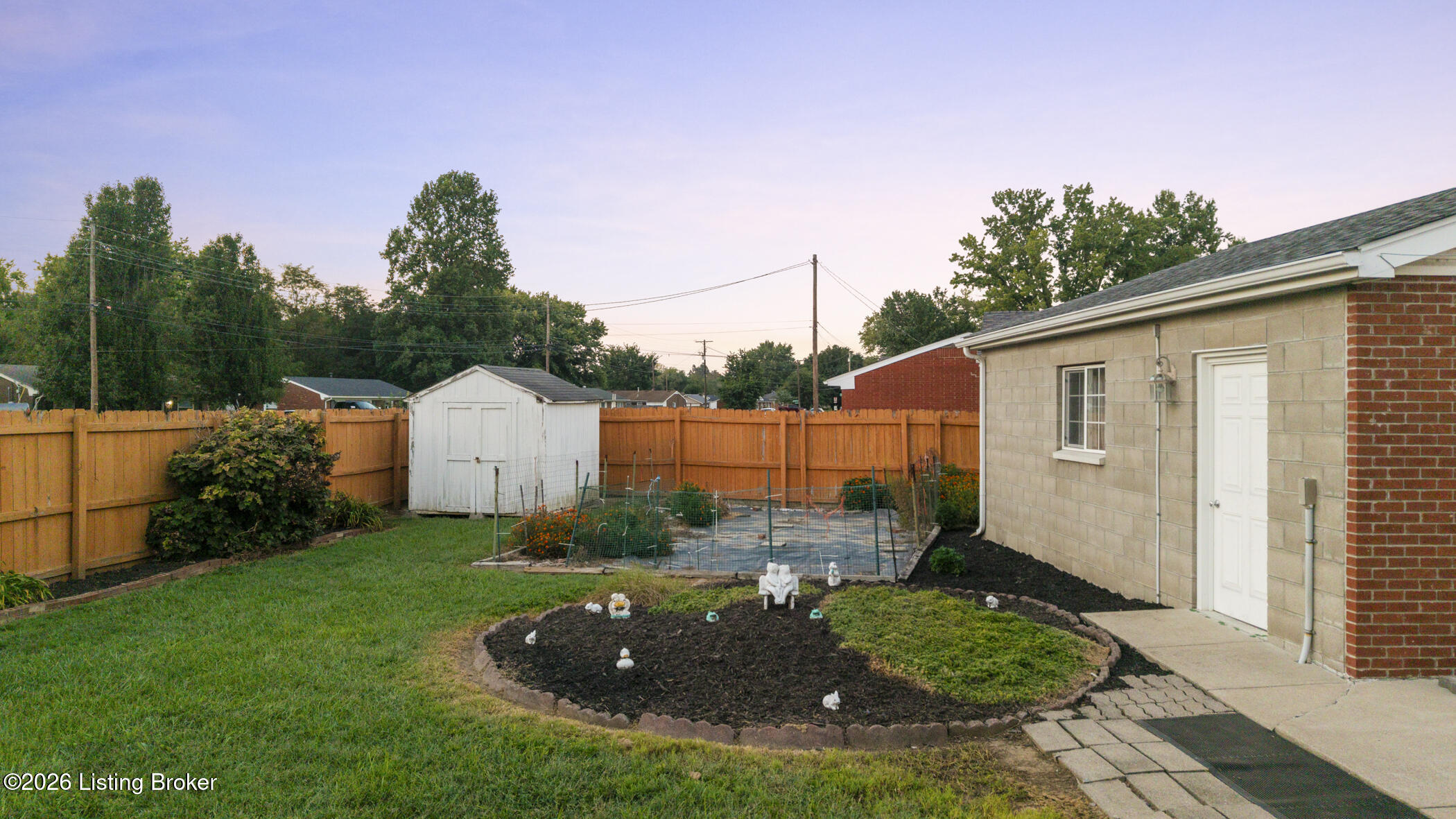 6413 Venango Dr Property Photo 30