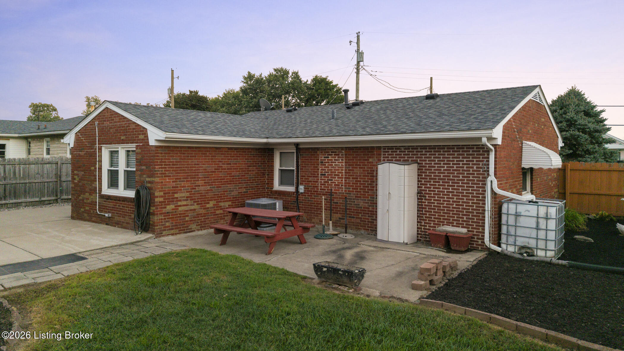 6413 Venango Dr Property Photo 37