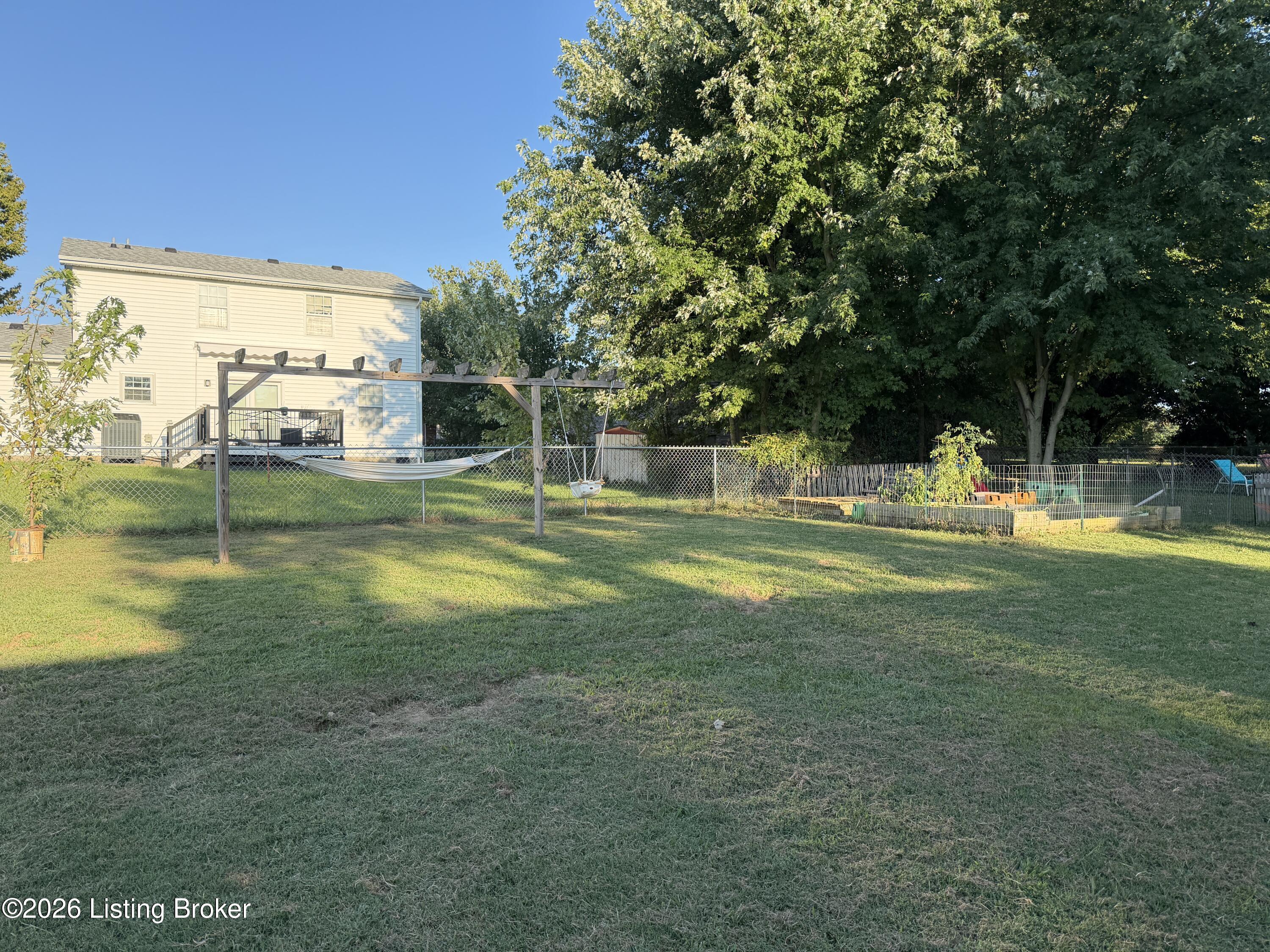 102 Heather Ct Property Photo 29