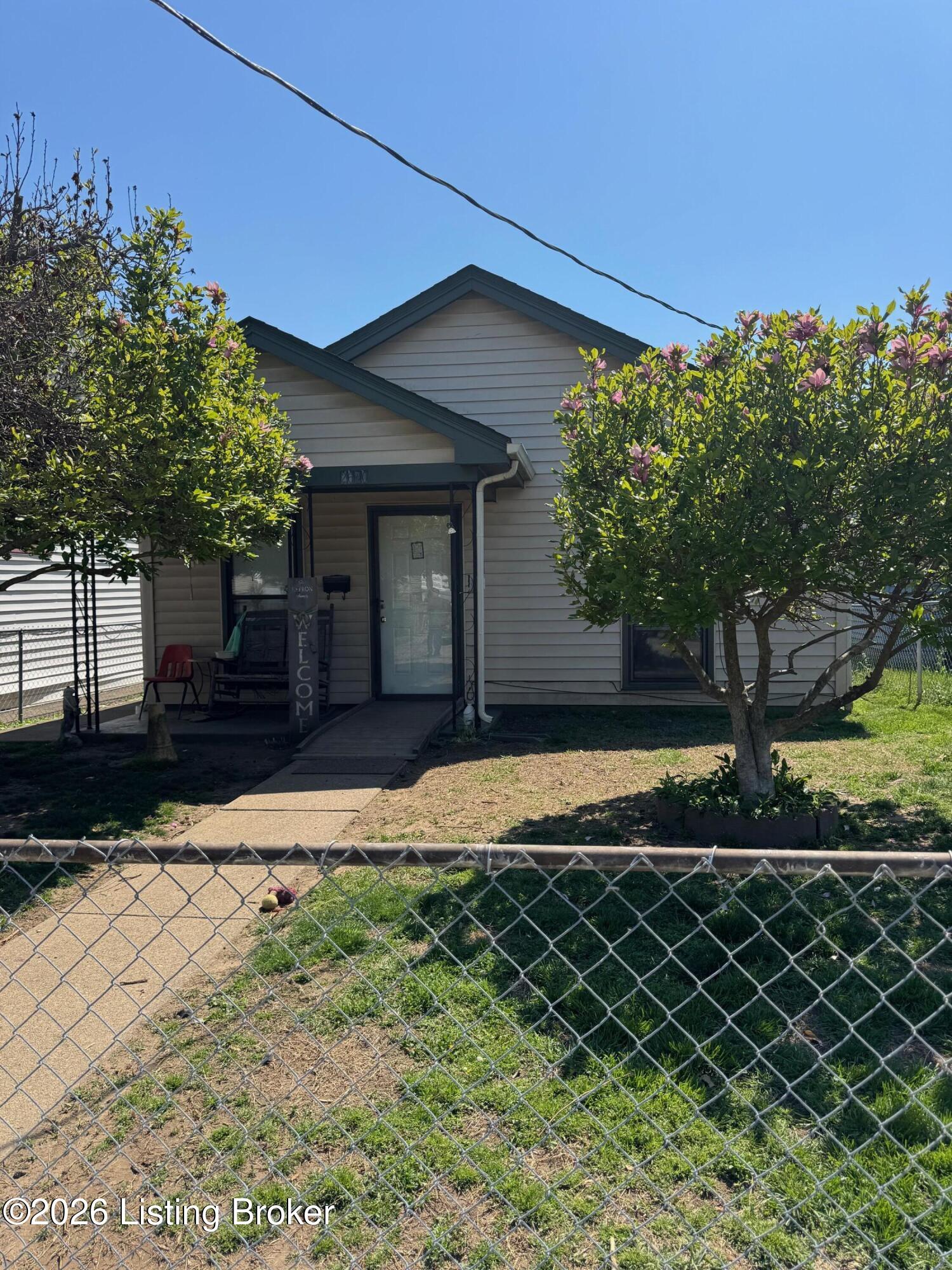 2620 Rowan St Property Photo 1